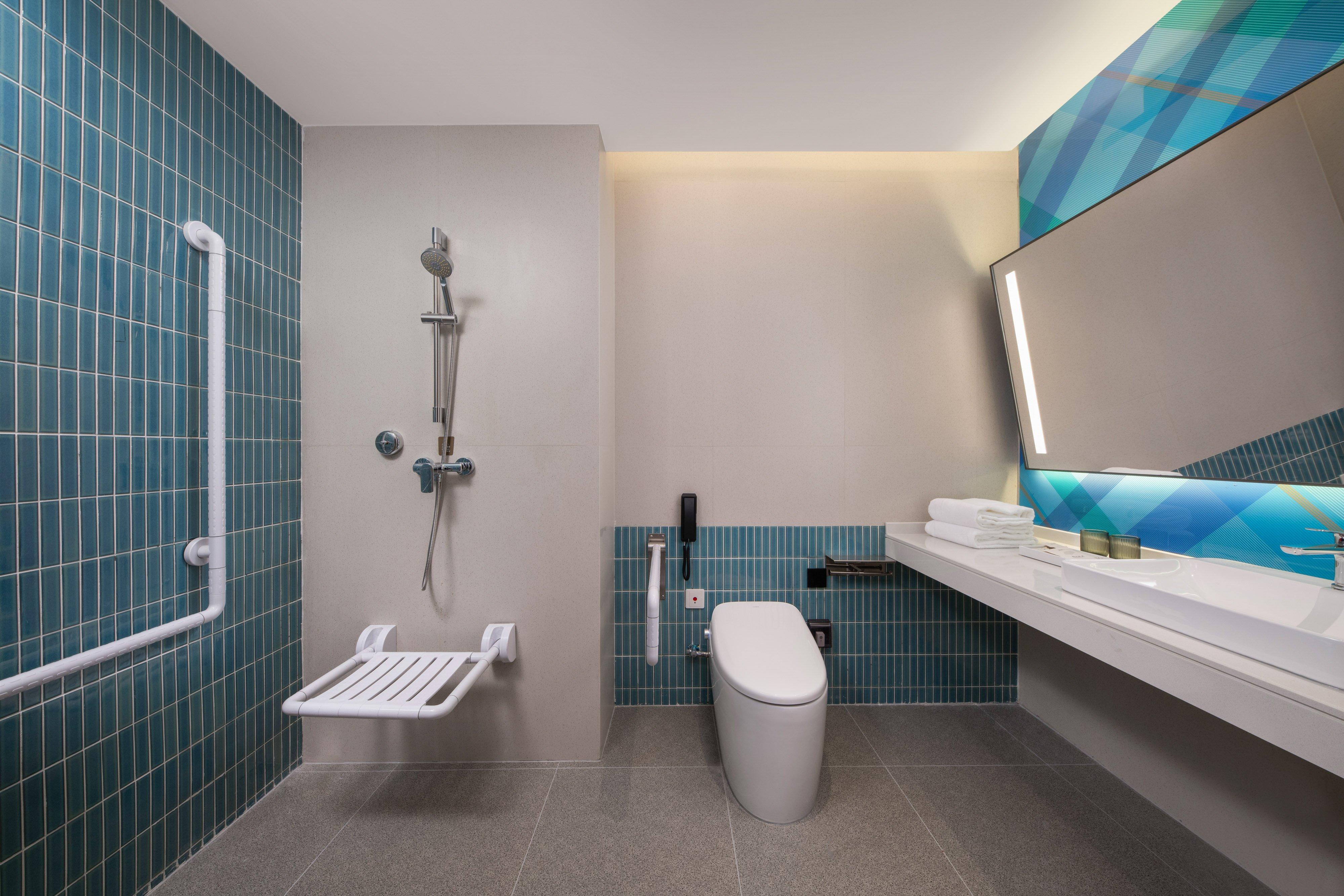 Double Accessible King Size Bed