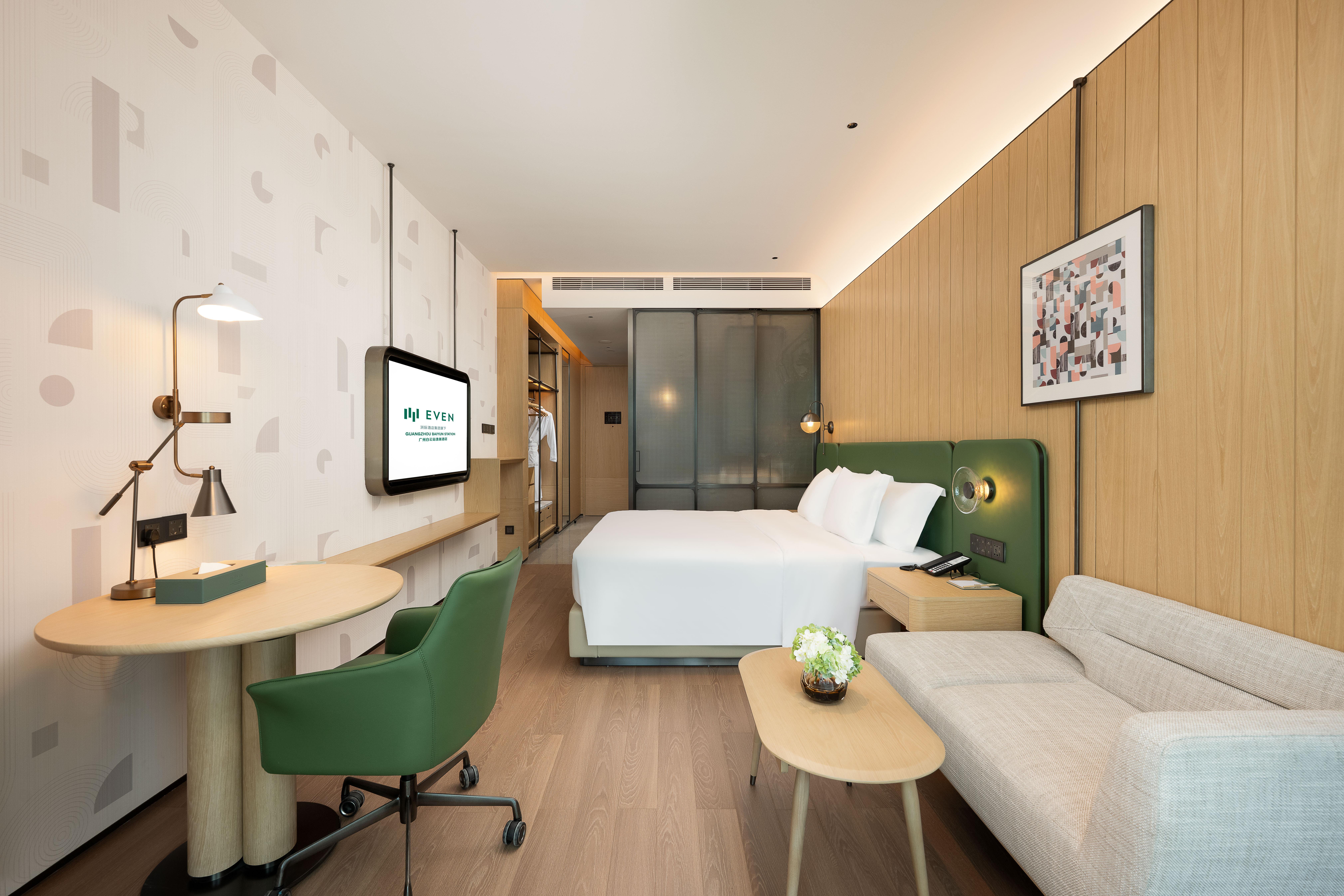 Double King Size Bed