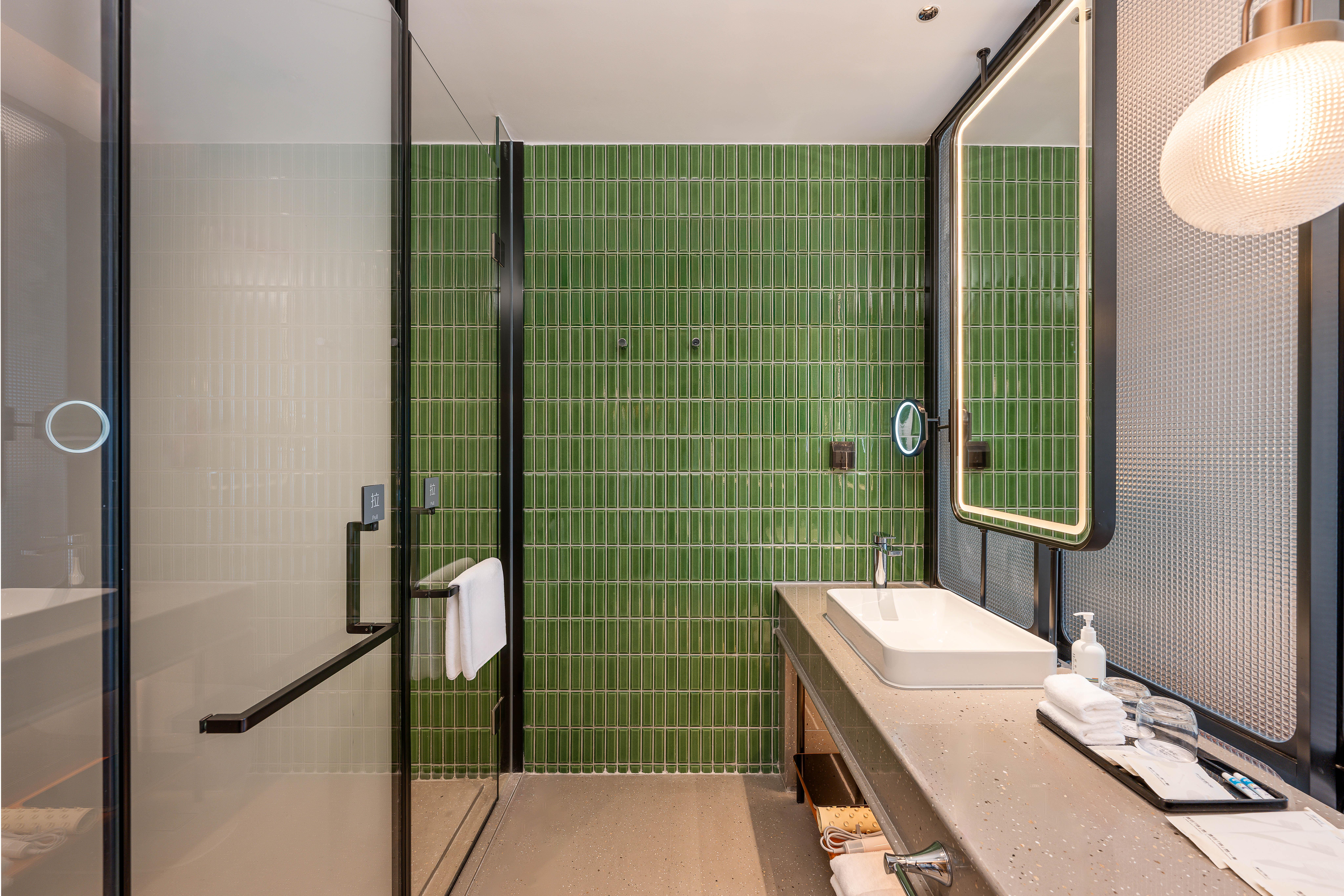 Double or Twin Standard