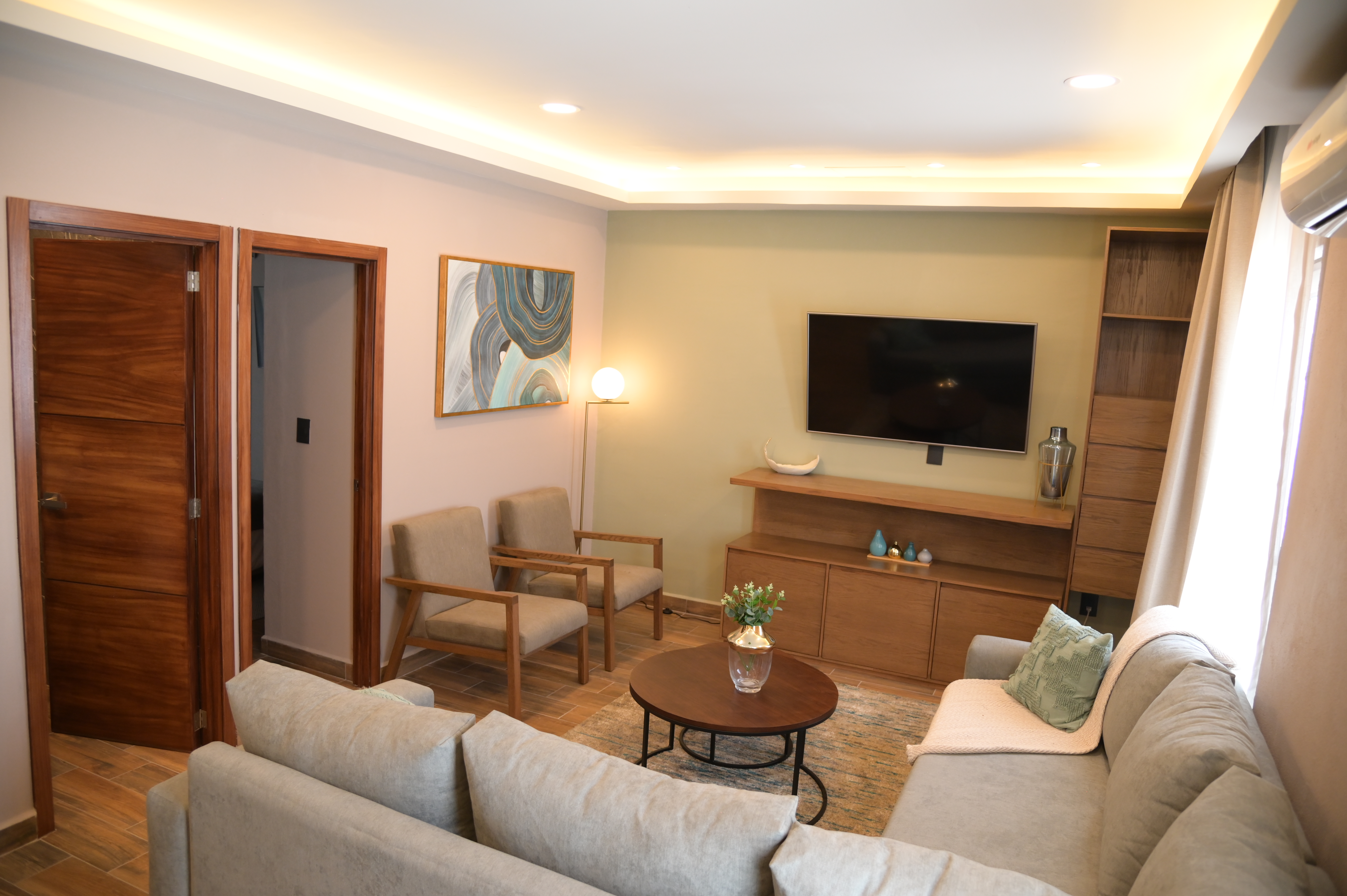 Apartment Two Bedrooms One Bathroom