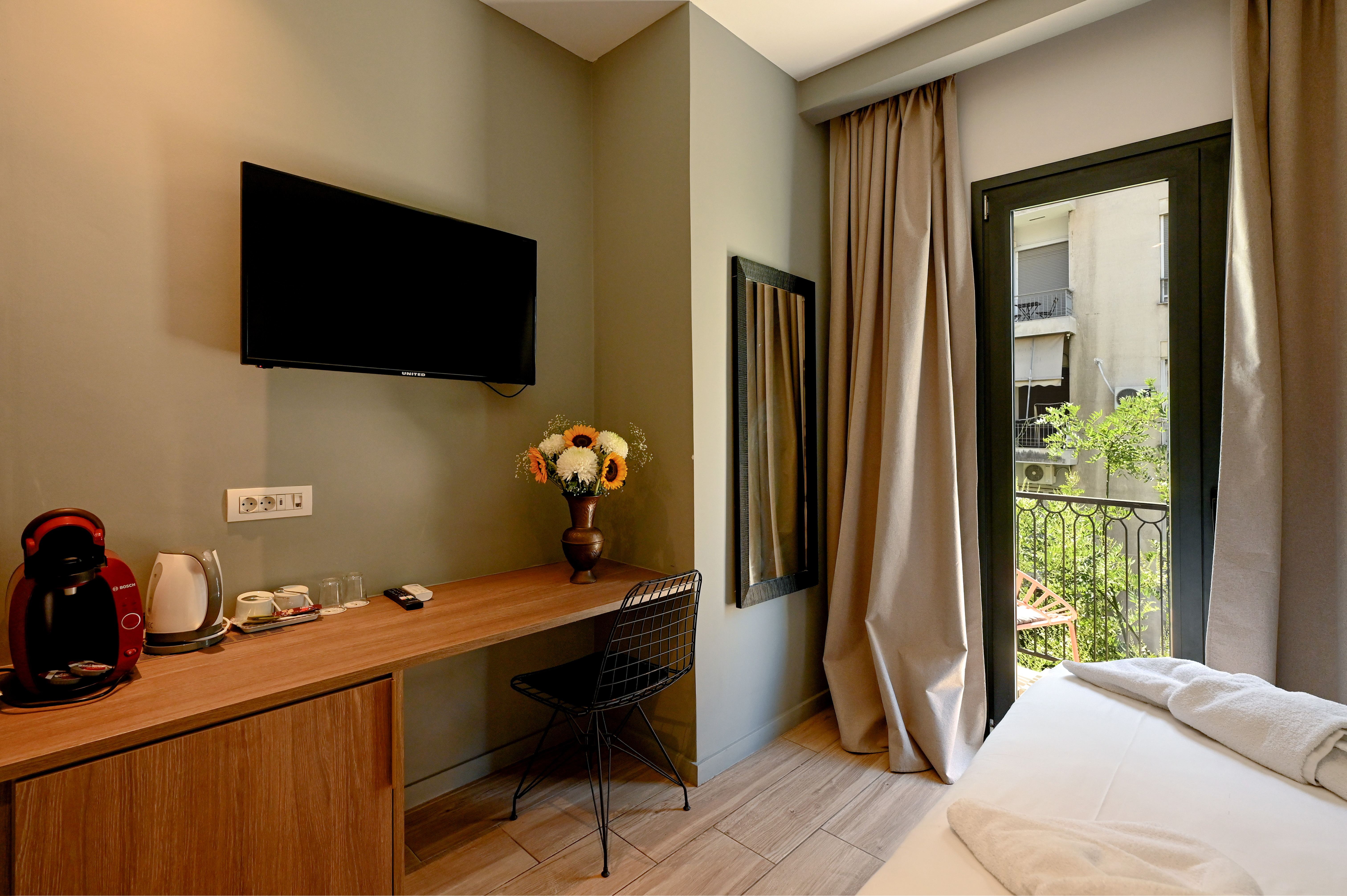 Double or Twin Standard