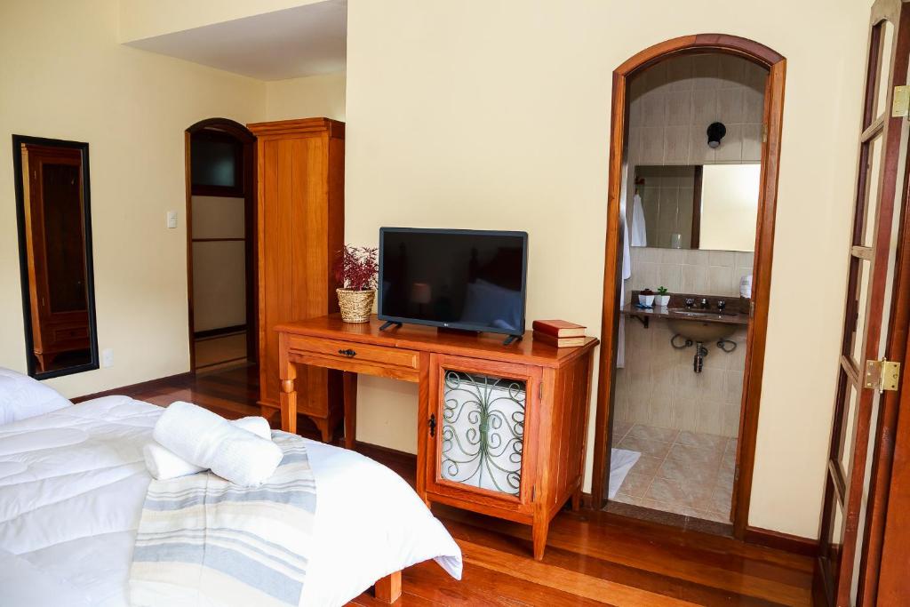 Family Room Garden View