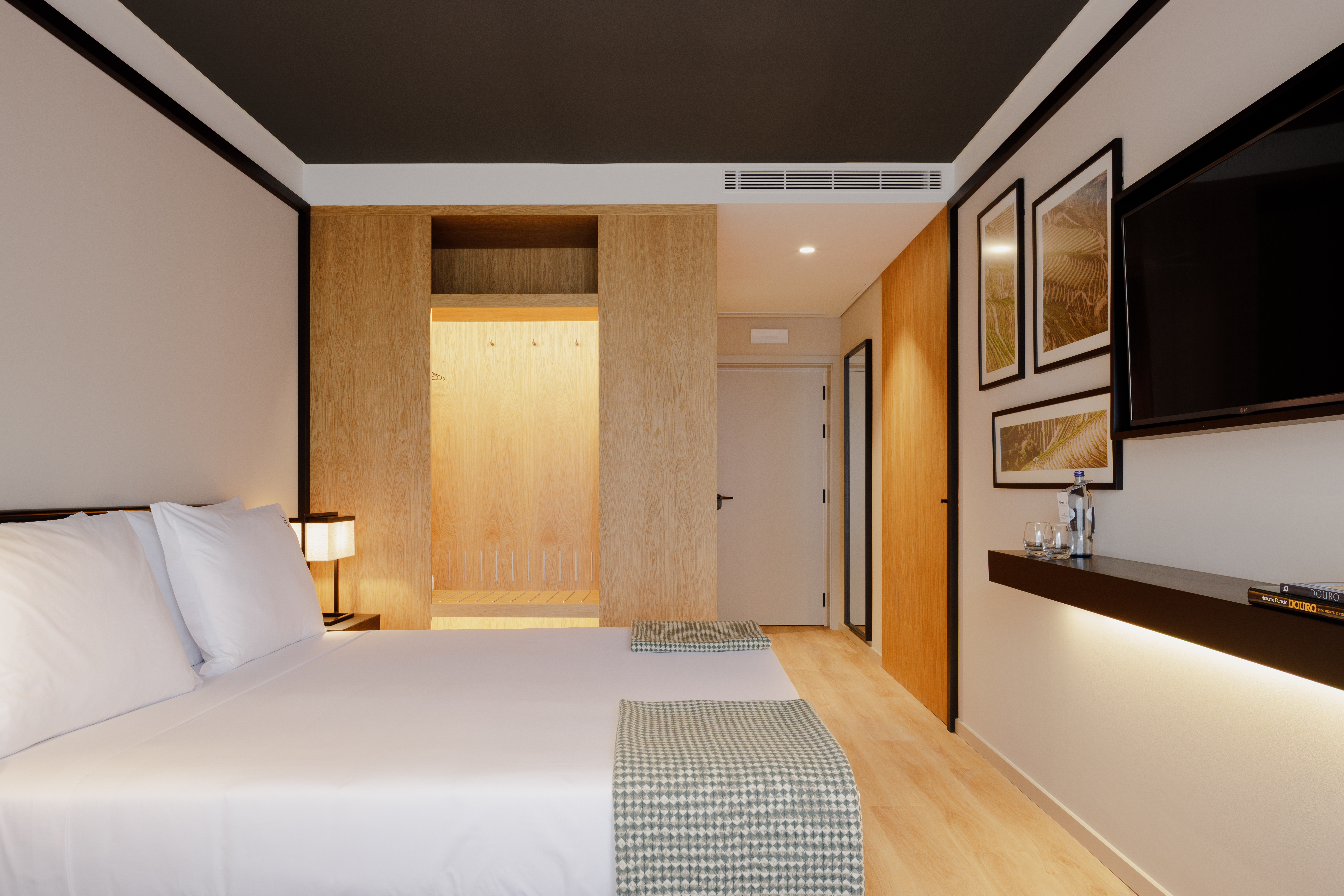 Double or Twin with Terrace