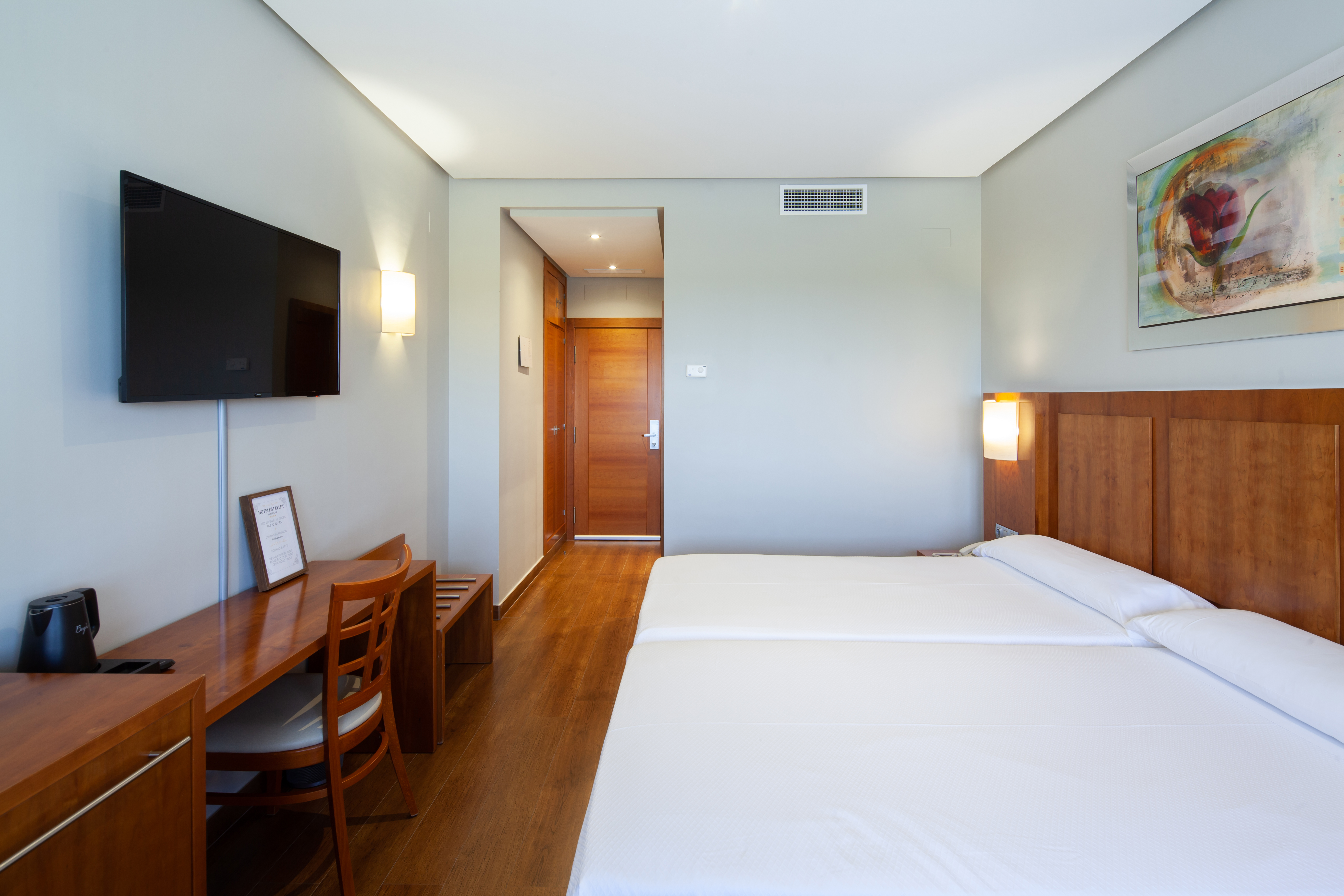 Double or Twin Standard