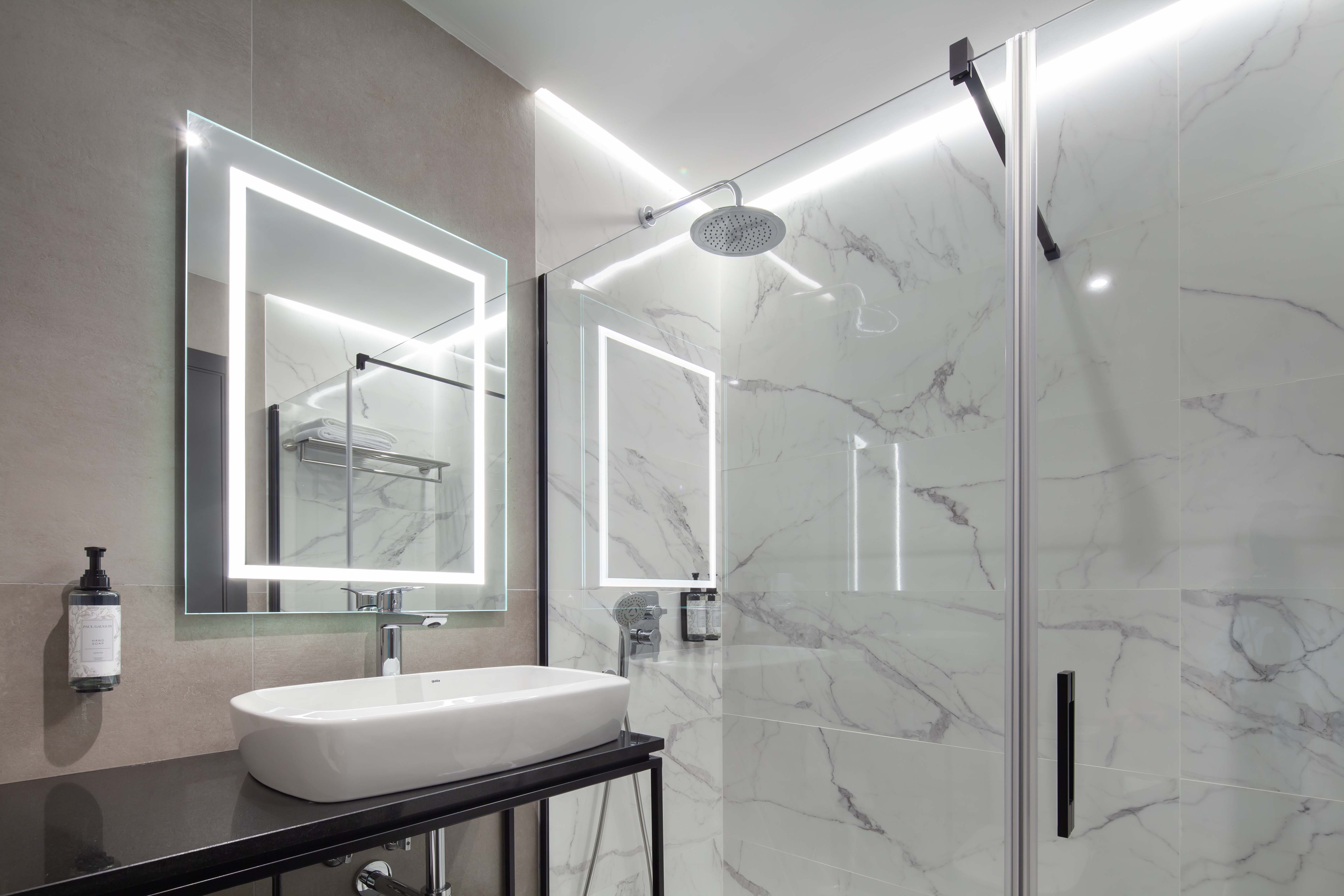 Double or Twin Standard