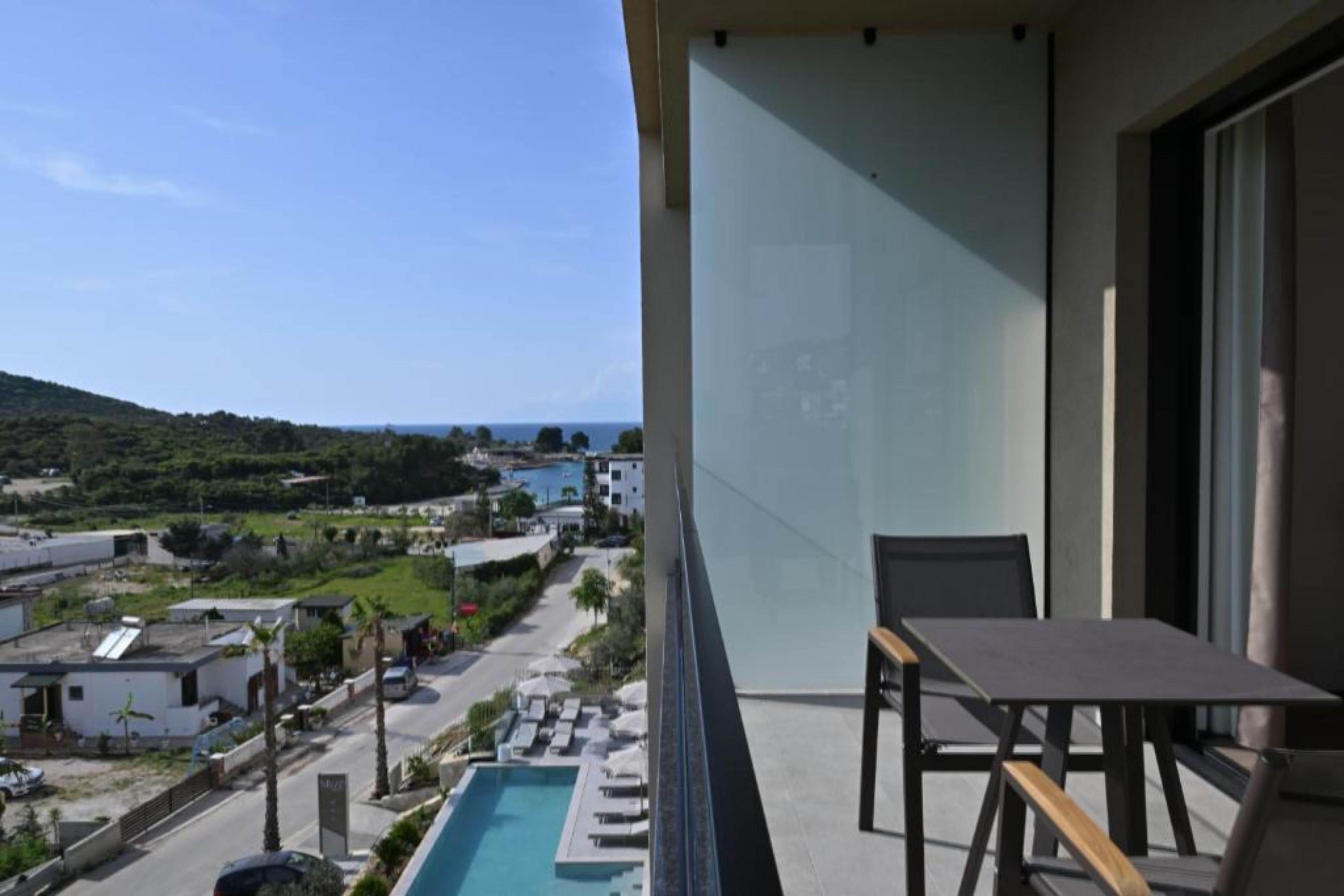 Quadruple with Balcony