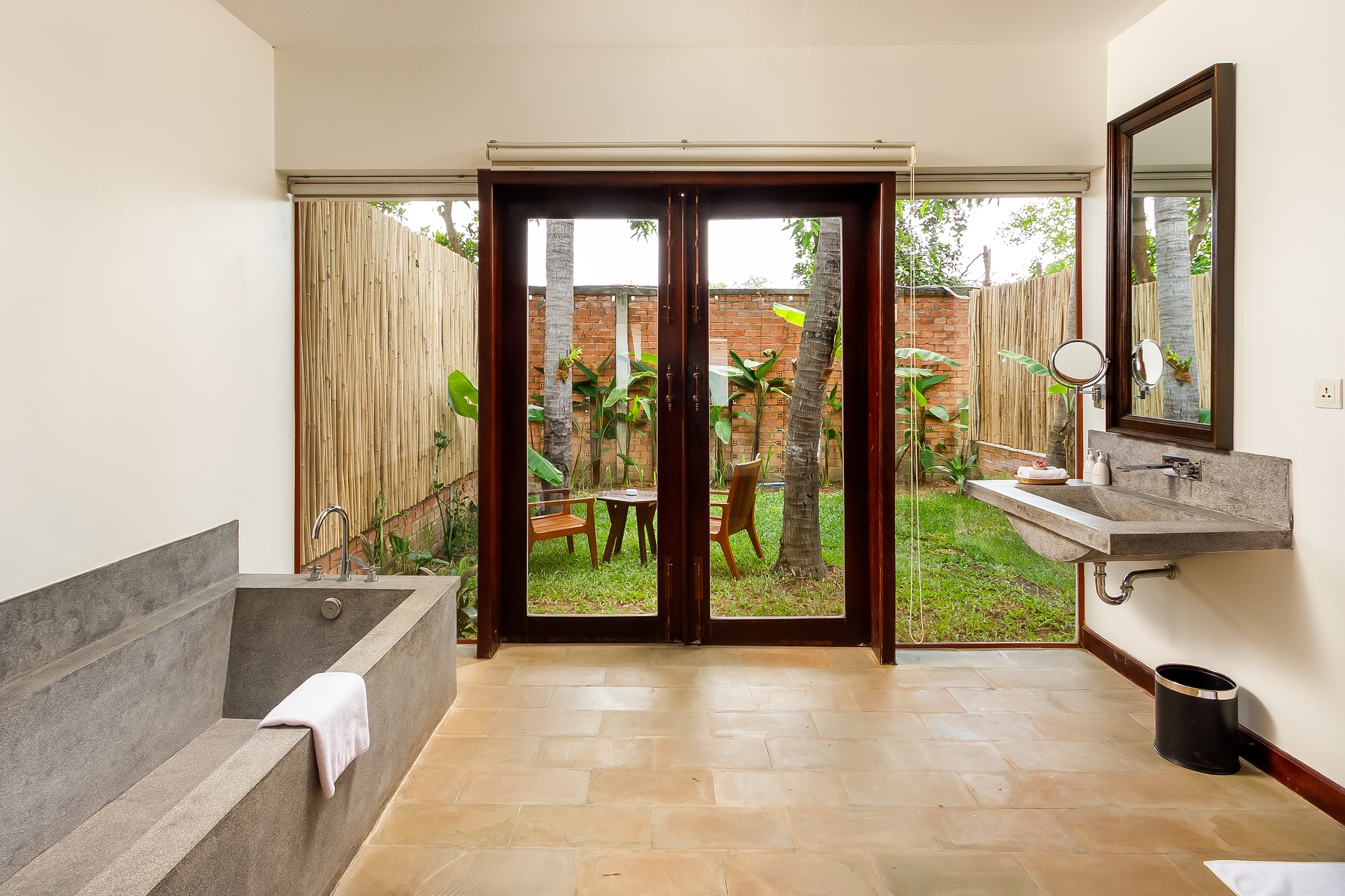 Junior Suite Garden View