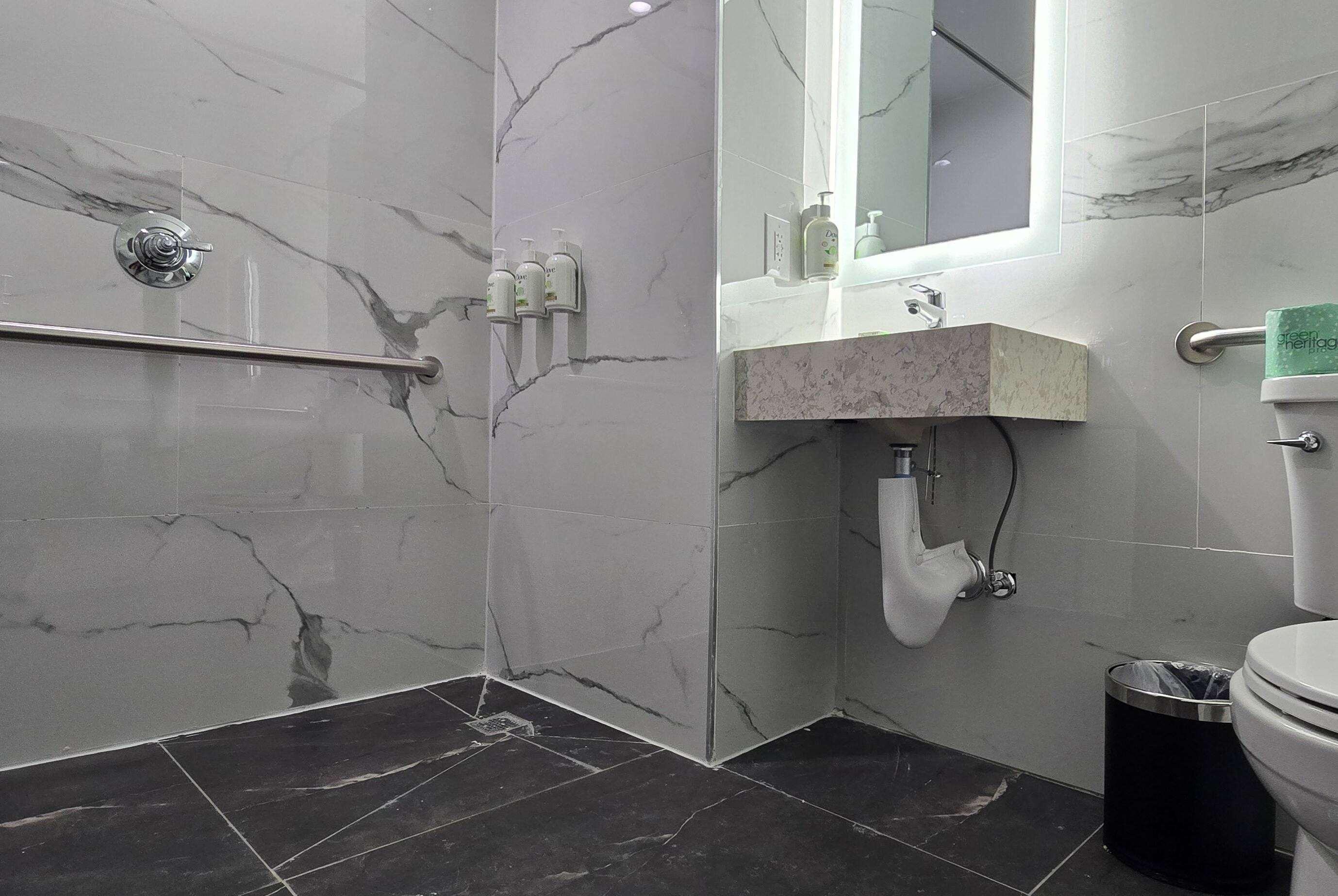 Double Accessible King Size Bed