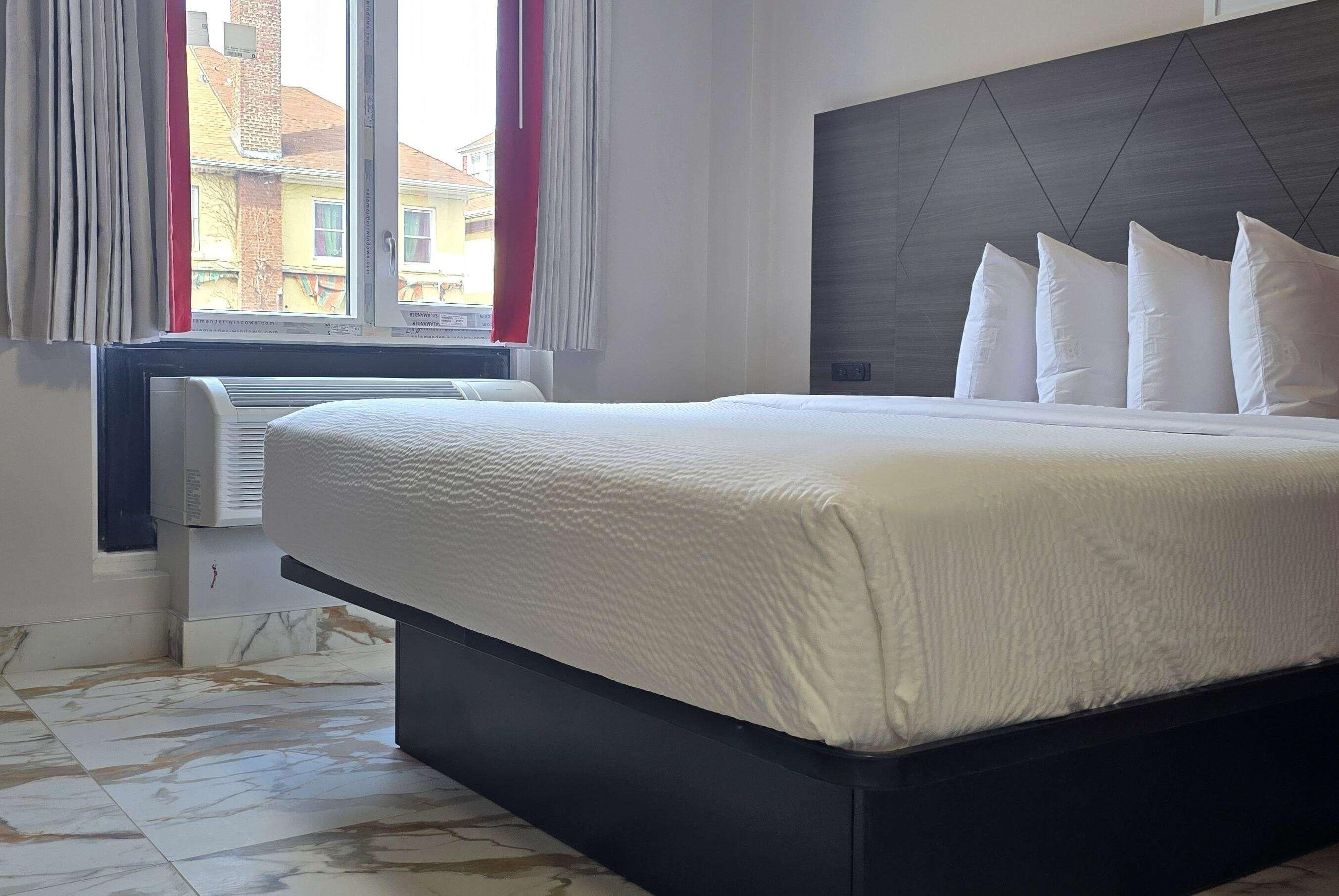 Double King Size Bed