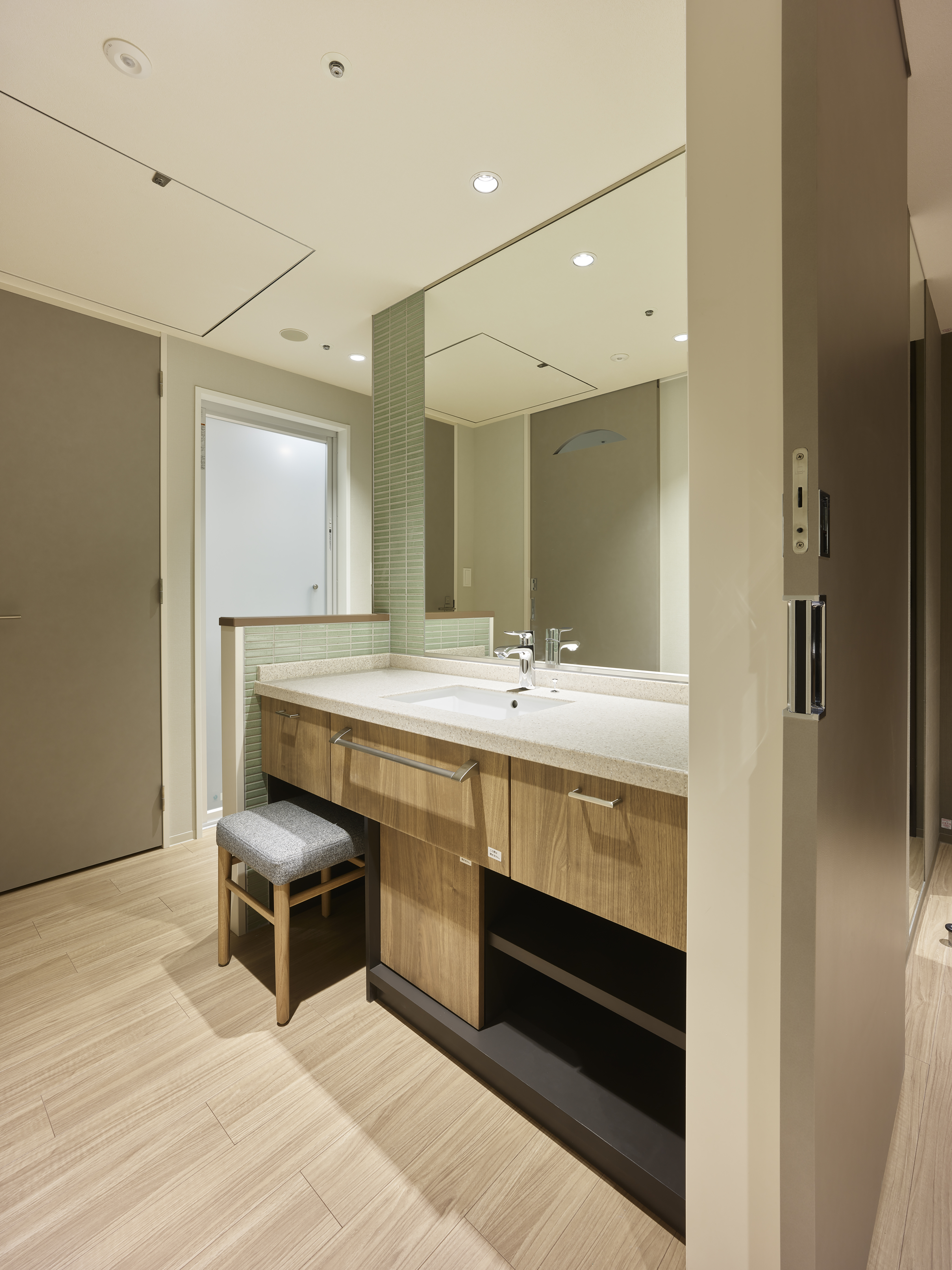 Suite with Kitchenette