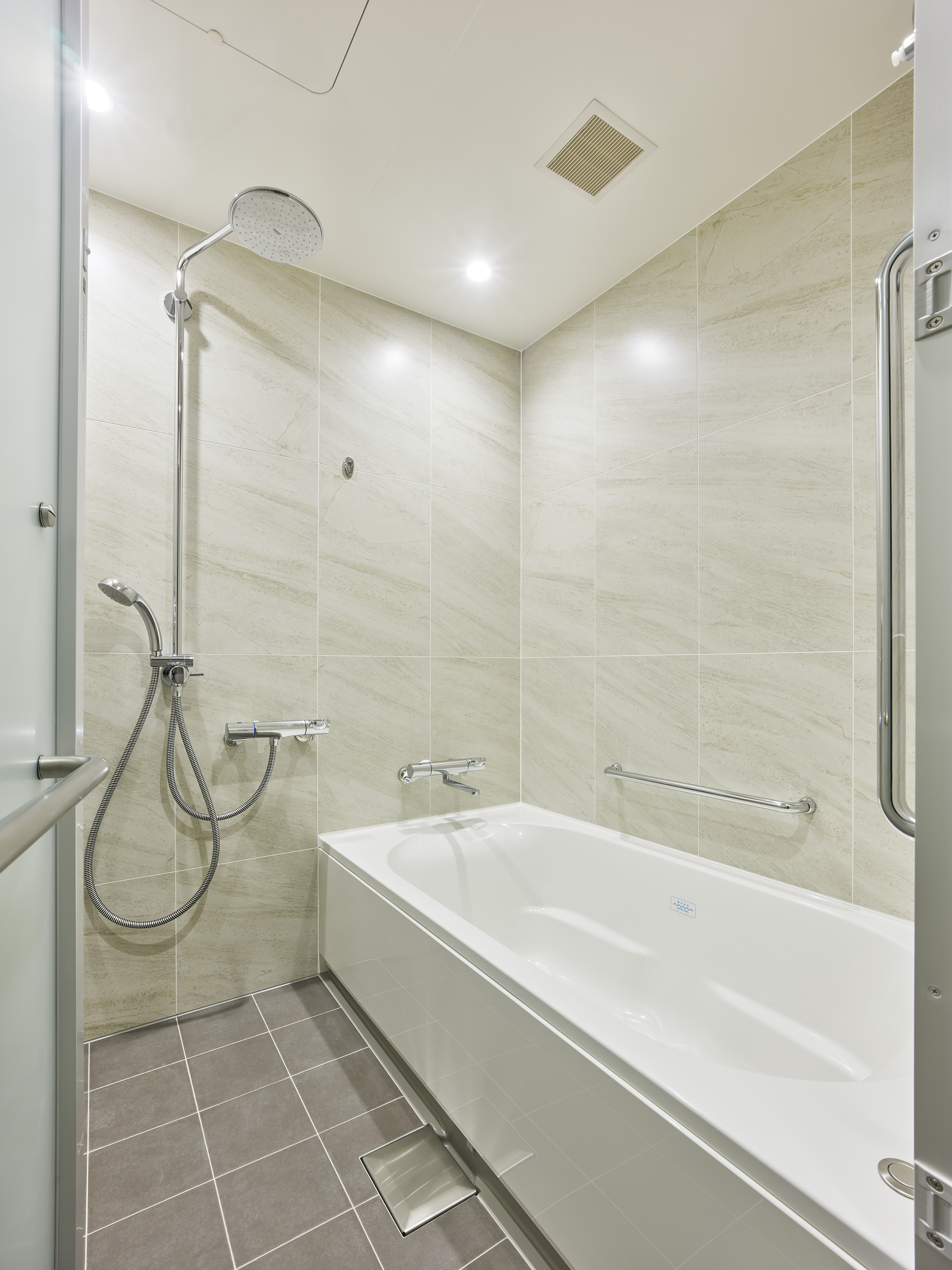 Suite with Kitchenette