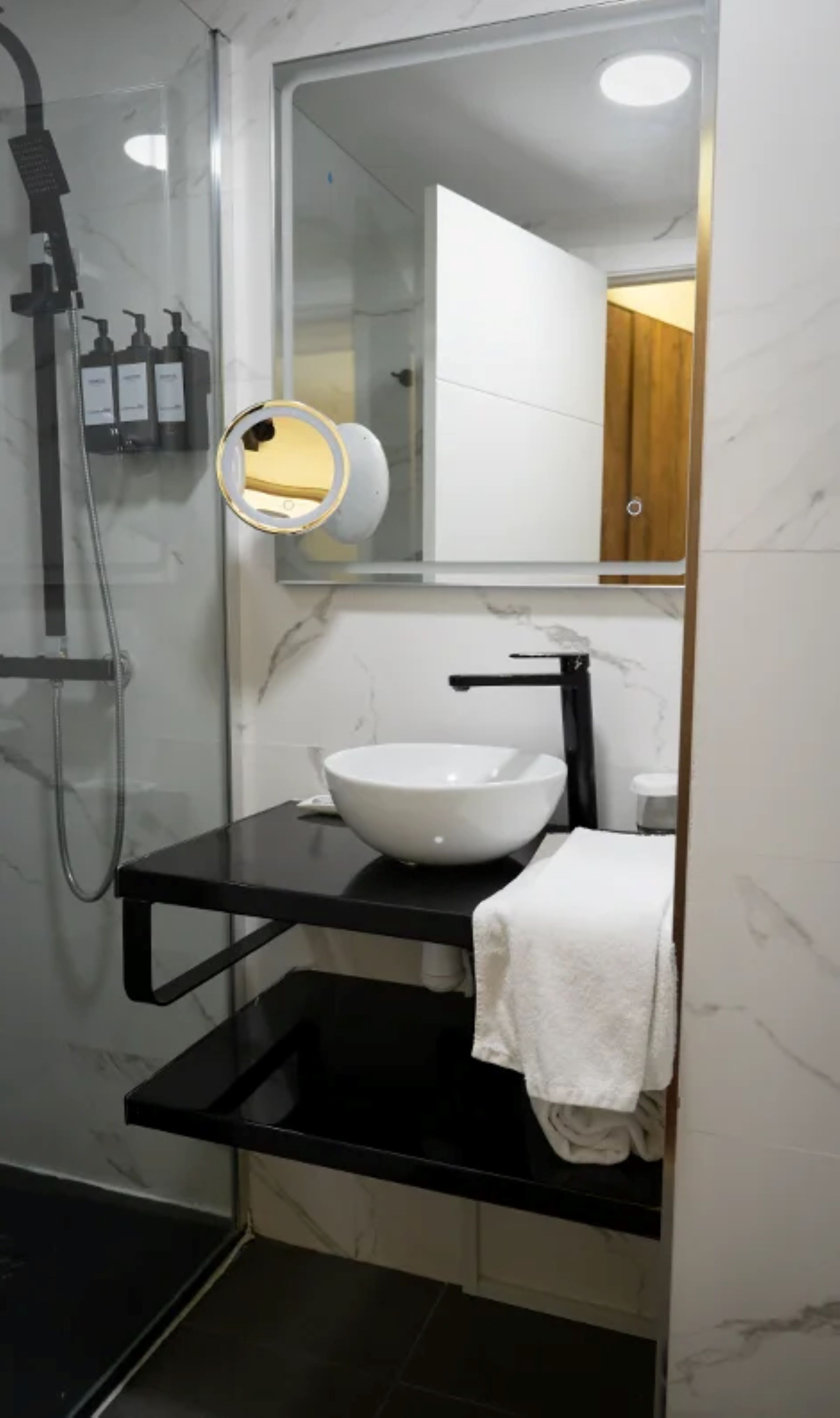 Double Single Economy