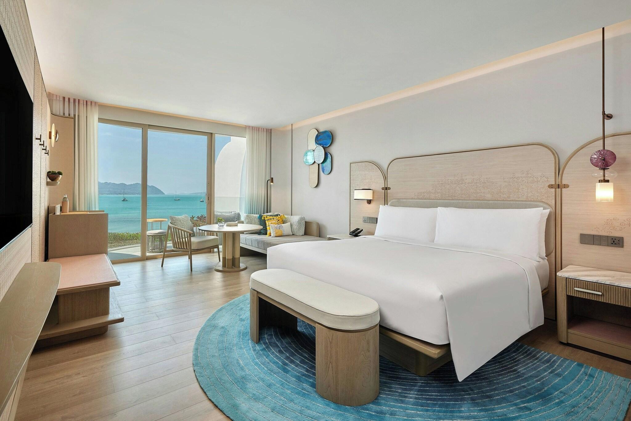 Double Ocean View King Bed