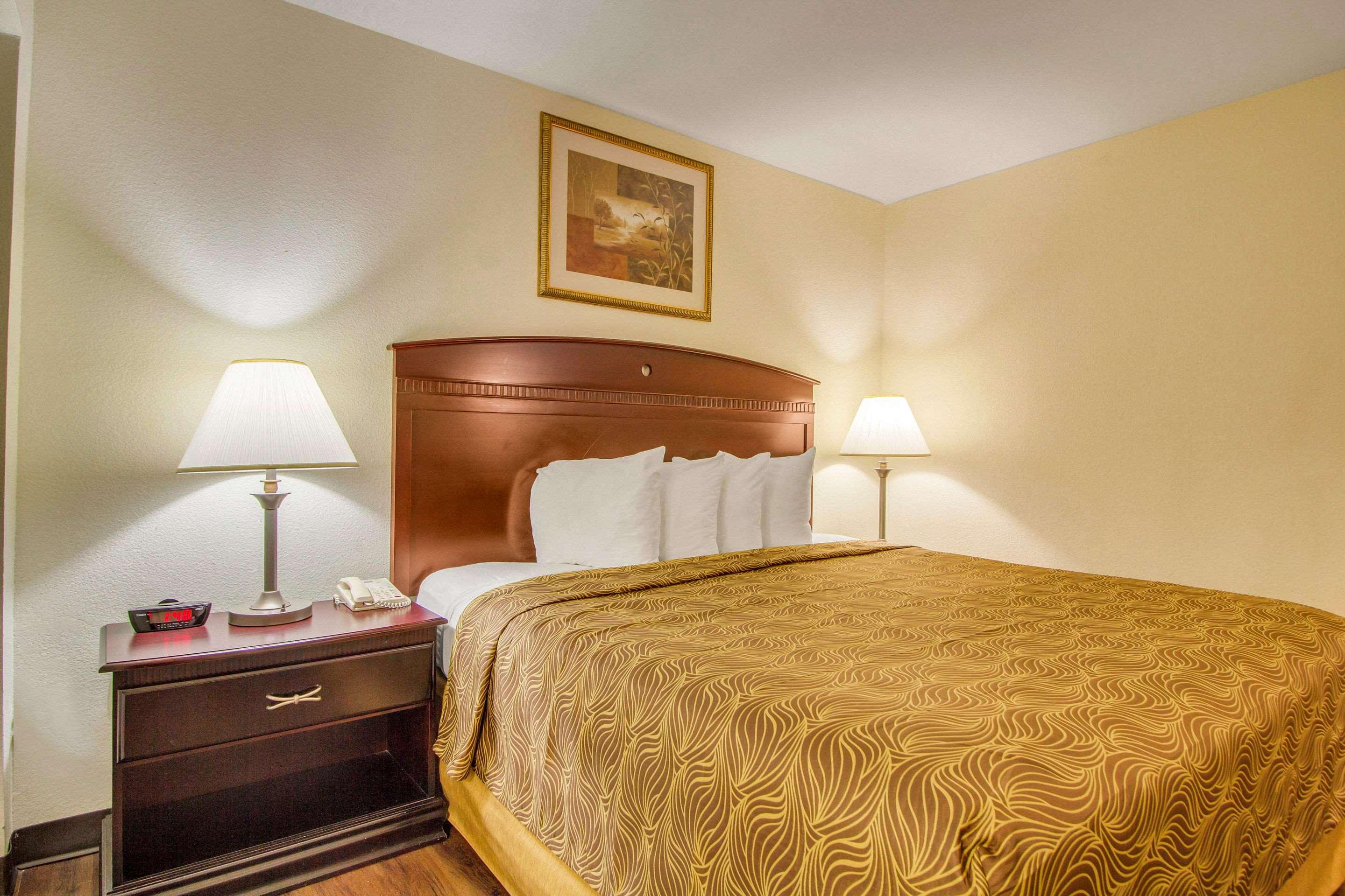 Suite King Bed Non Smoking