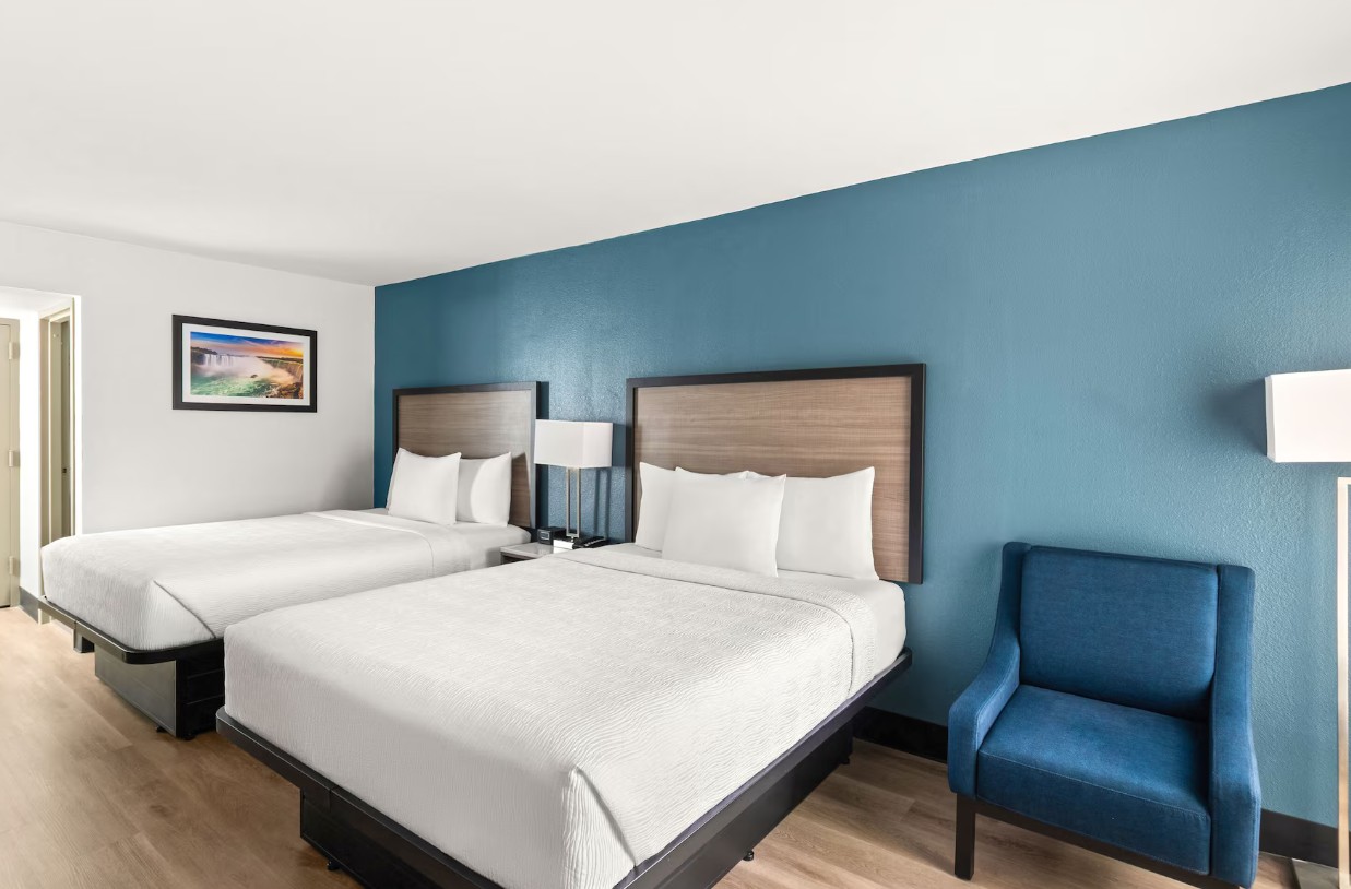 Double Two Queen Beds