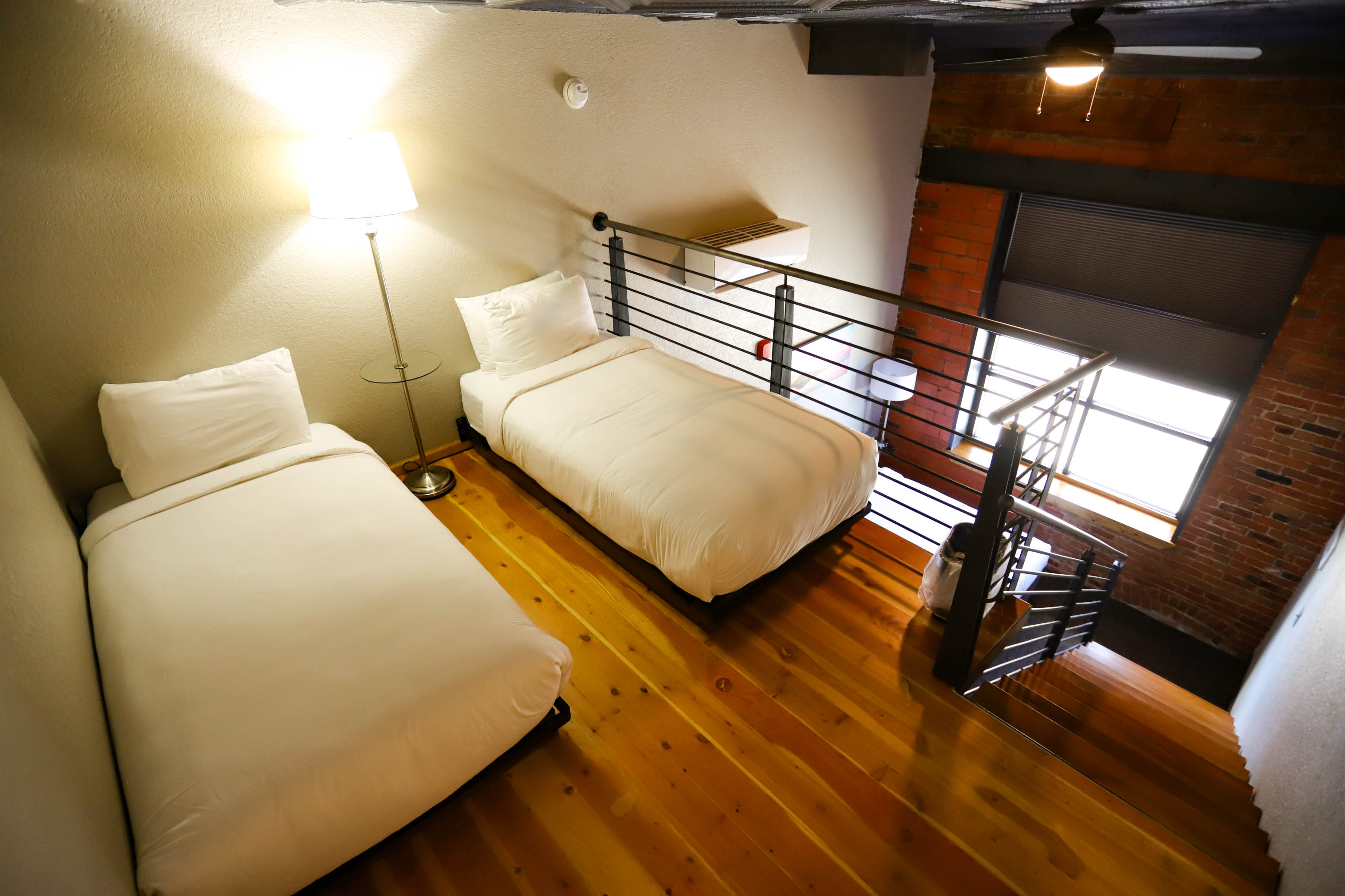 Double Single Deluxe Queen Bed