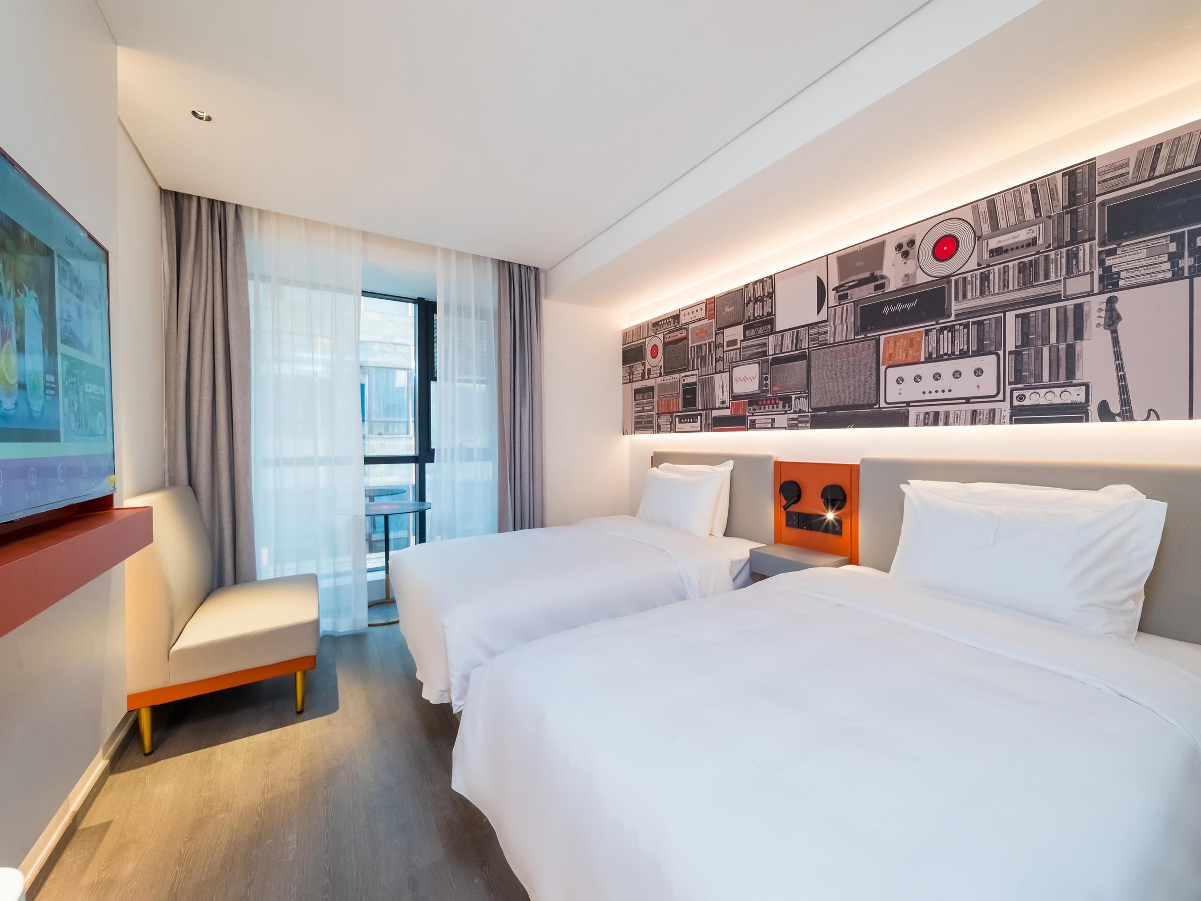 Family Room Standard