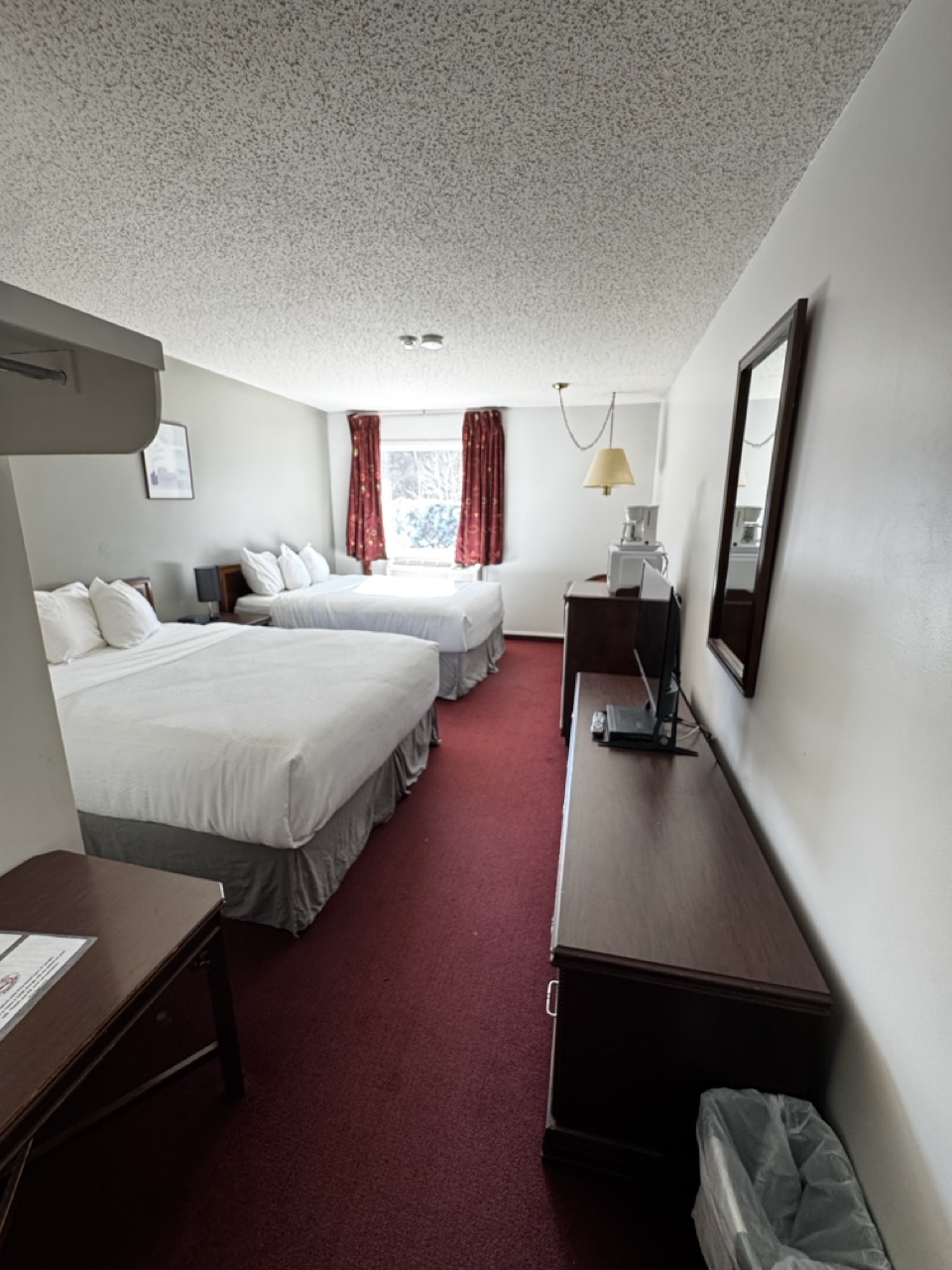 Quadruple Queen Size Bed