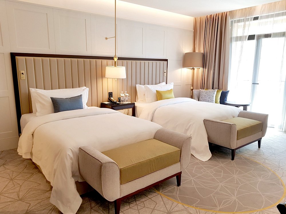 Twin Deluxe Two Beds