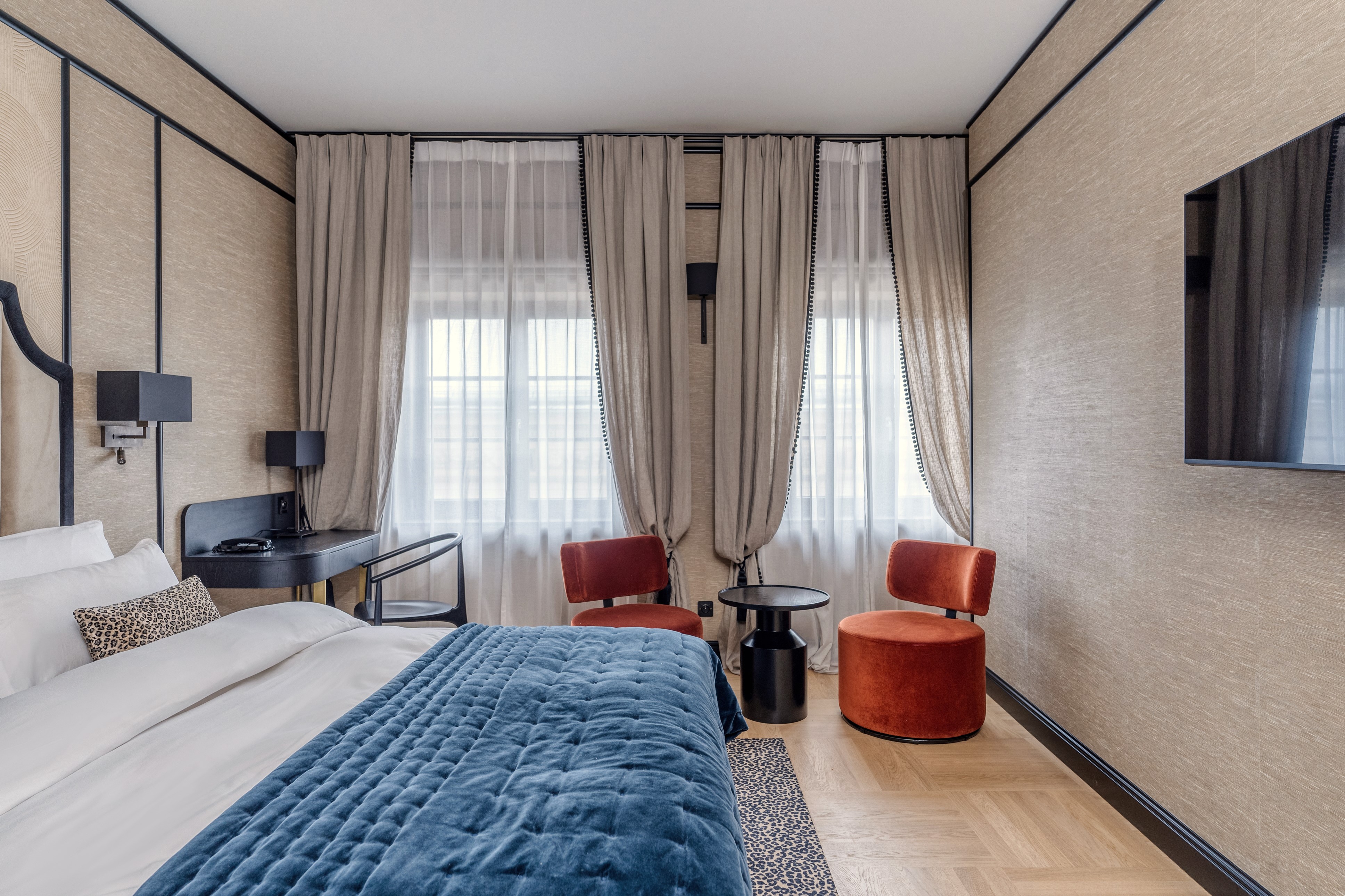 Double Single Deluxe One Bed