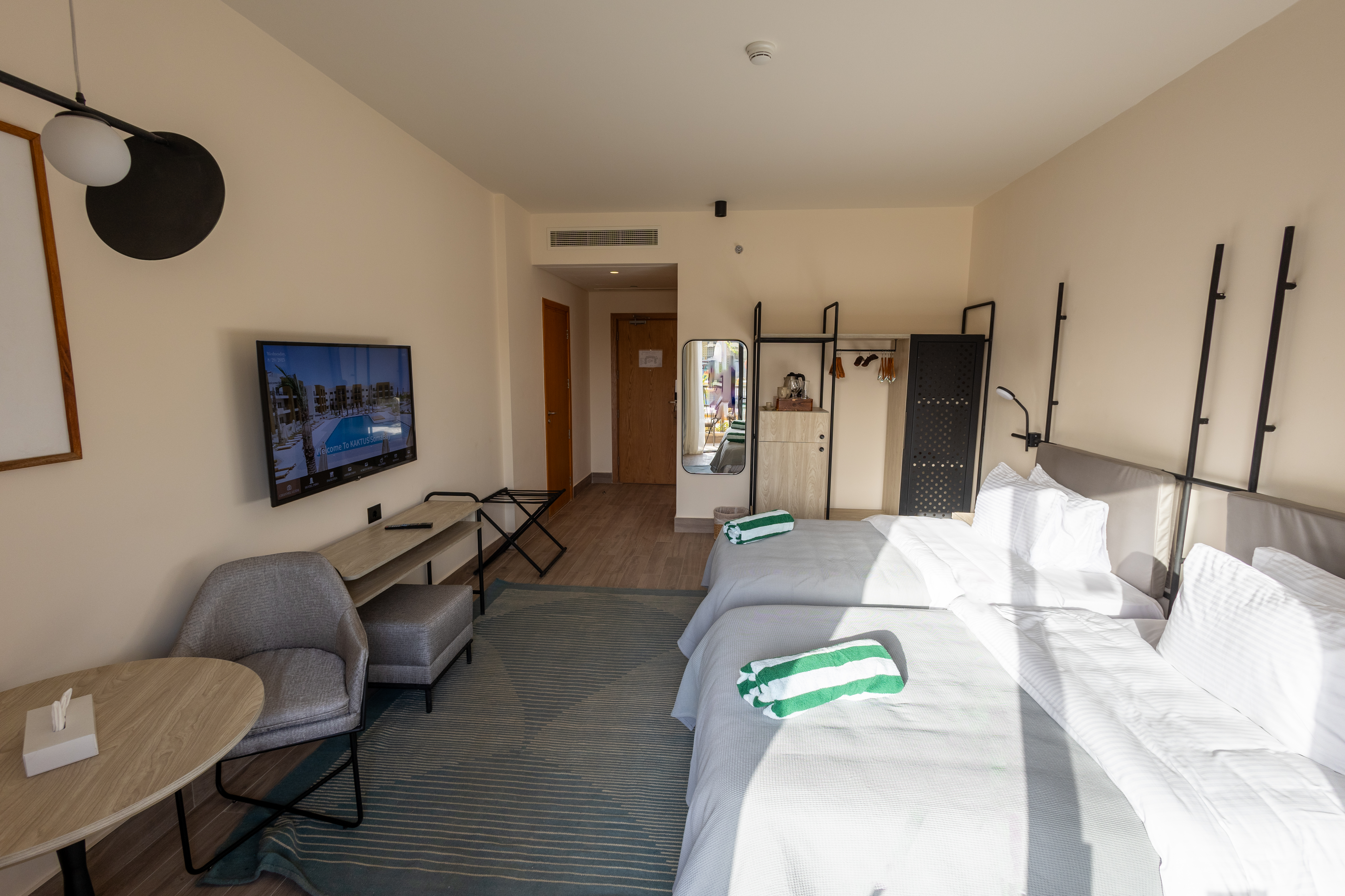 Double or Twin Standard