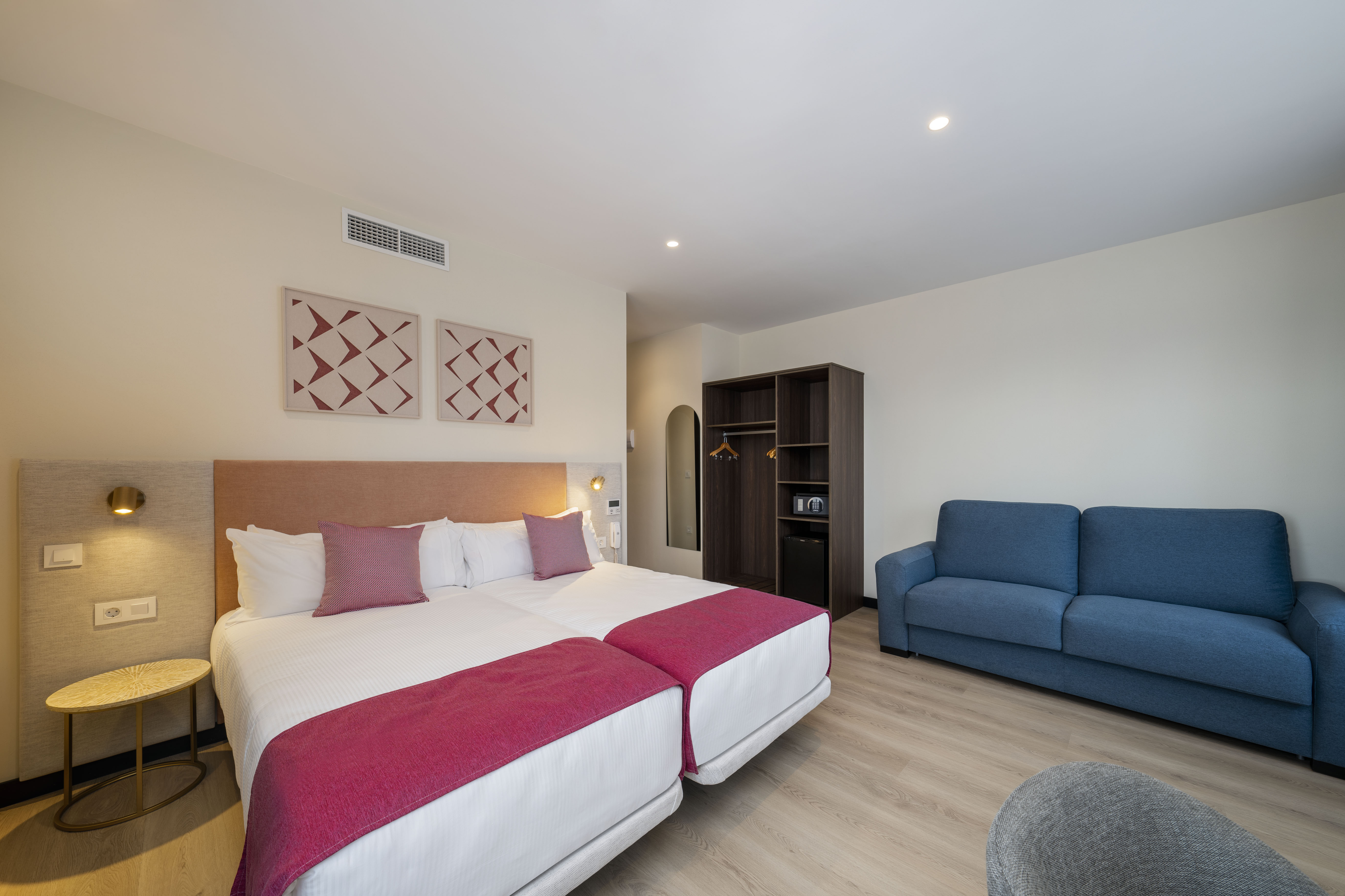 Double or Twin Superior