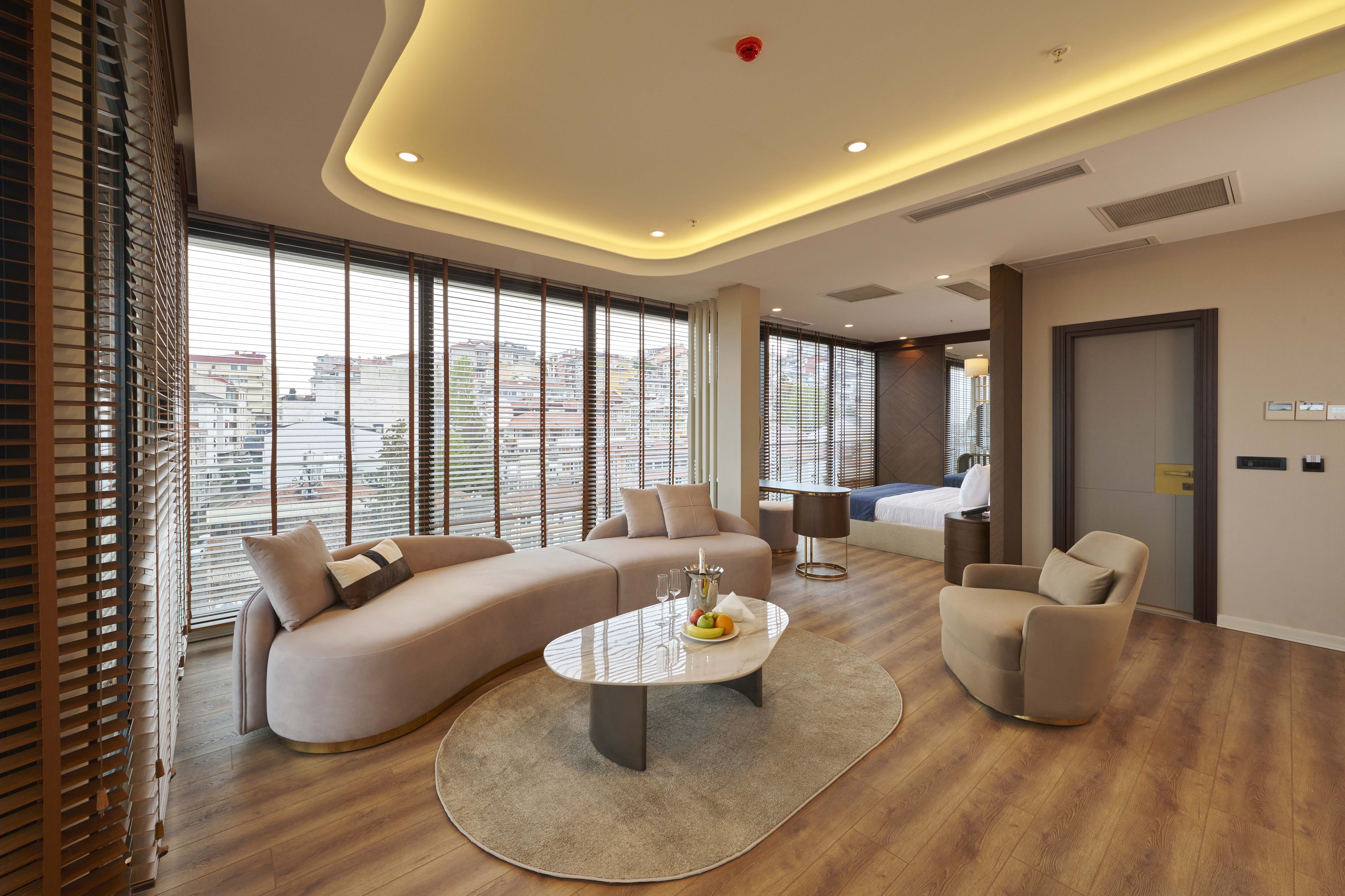 Suite Sea View with Balcony