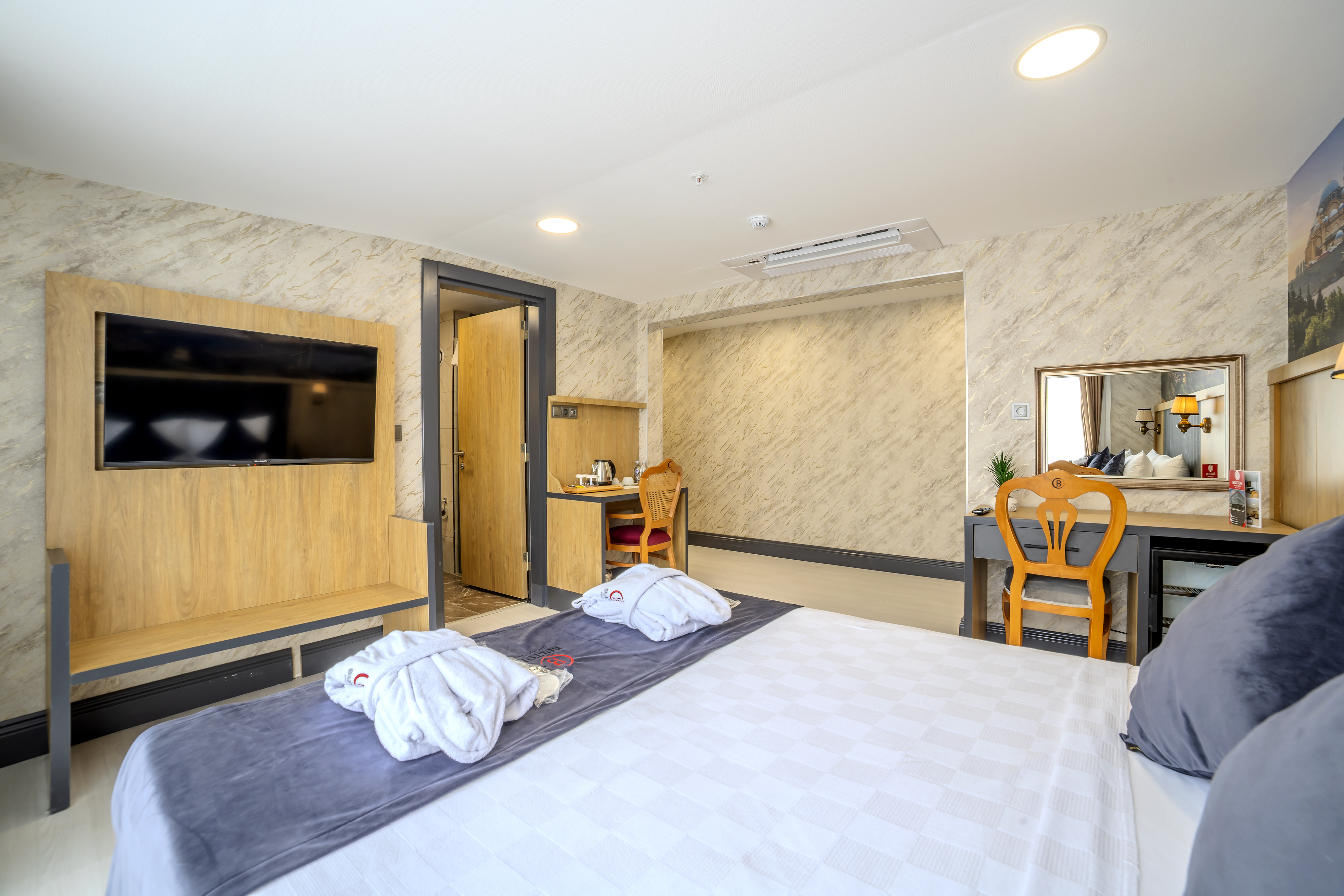 Junior Suite One Bedroom One Bathroom