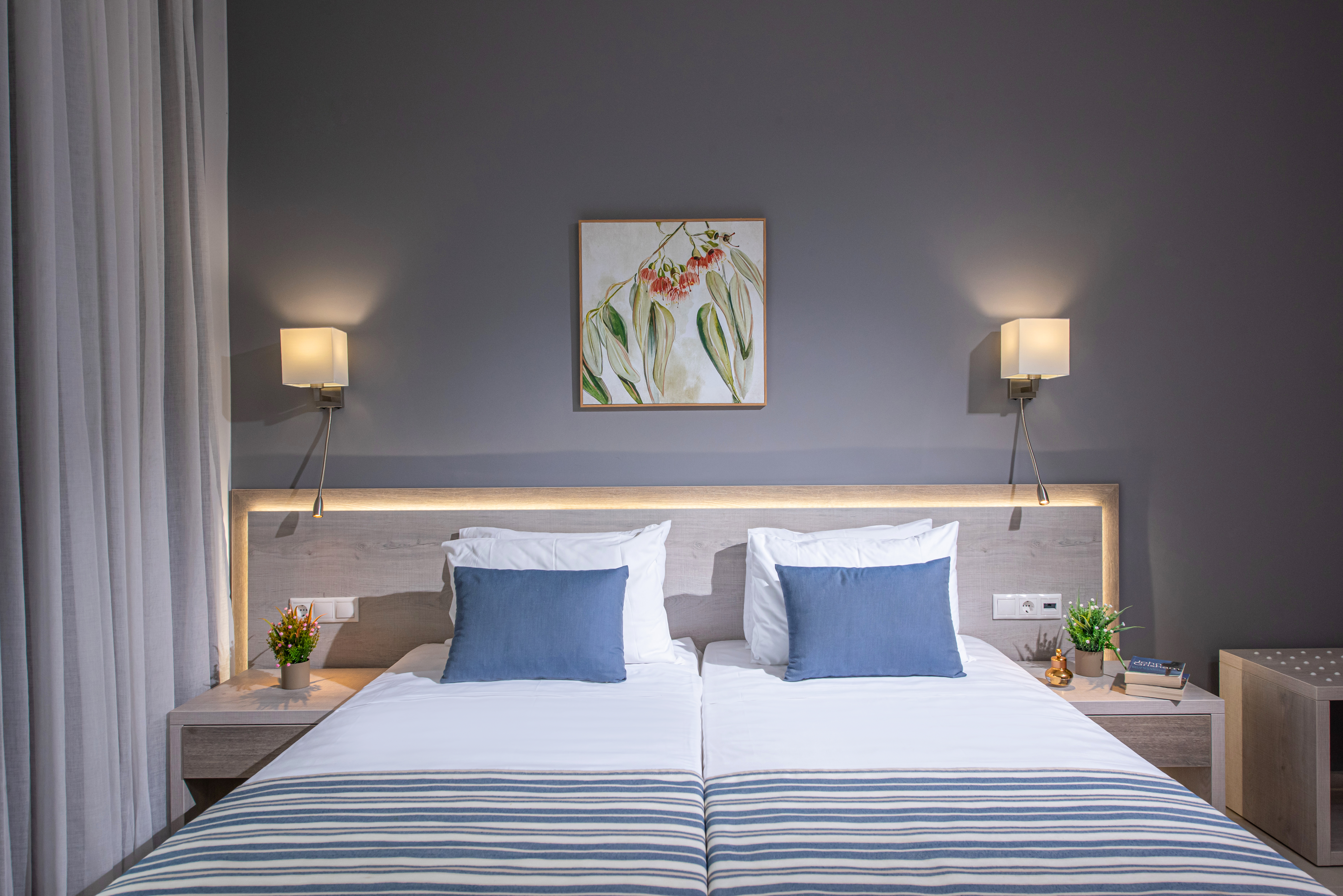 Double or Twin Deluxe Sea View