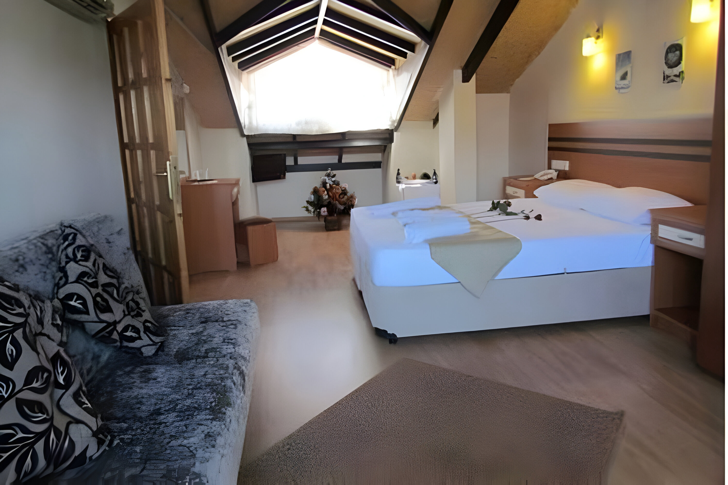 Family Room Deluxe with Balcony