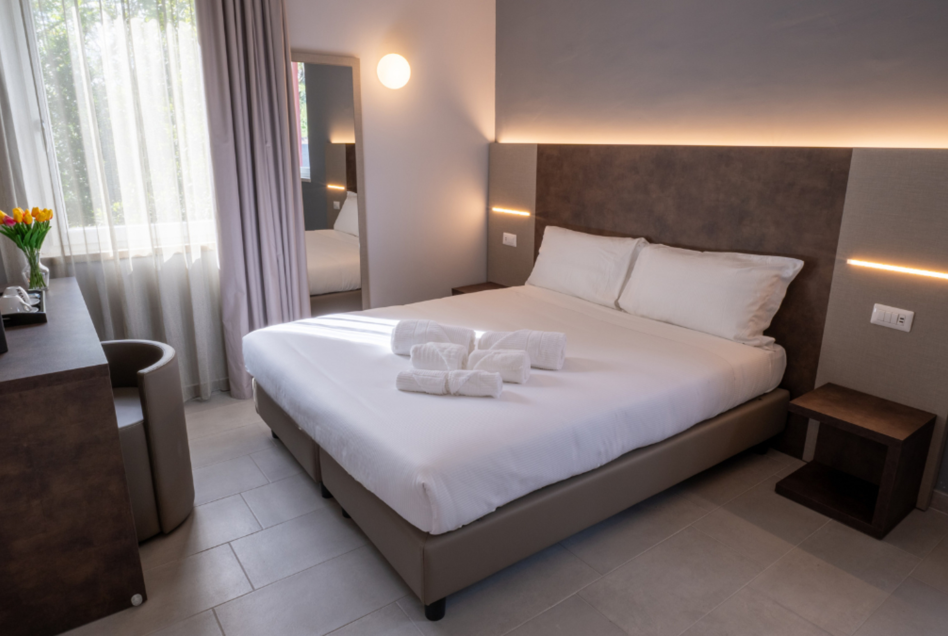 Double or Twin Standard