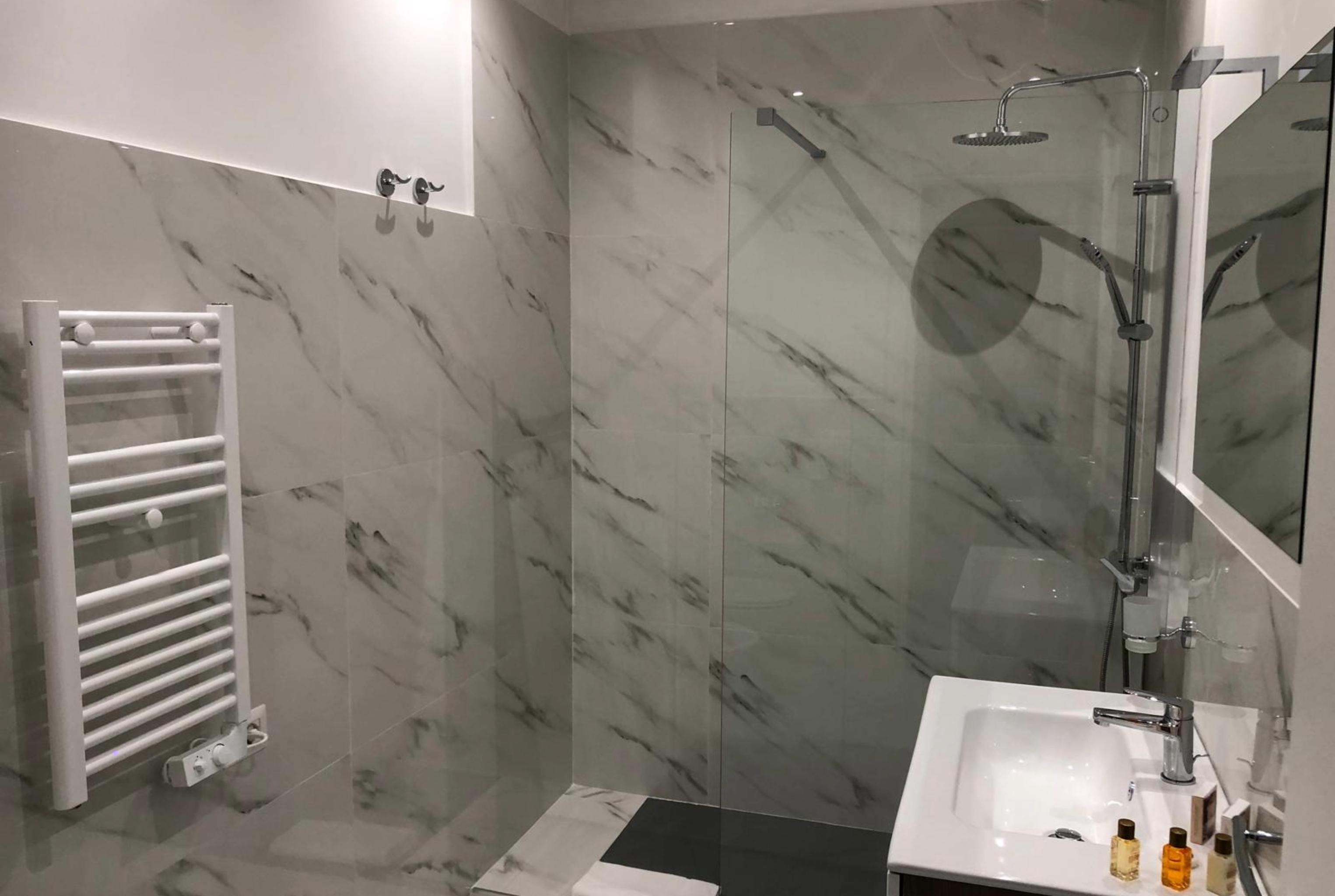 Double or Twin Standard