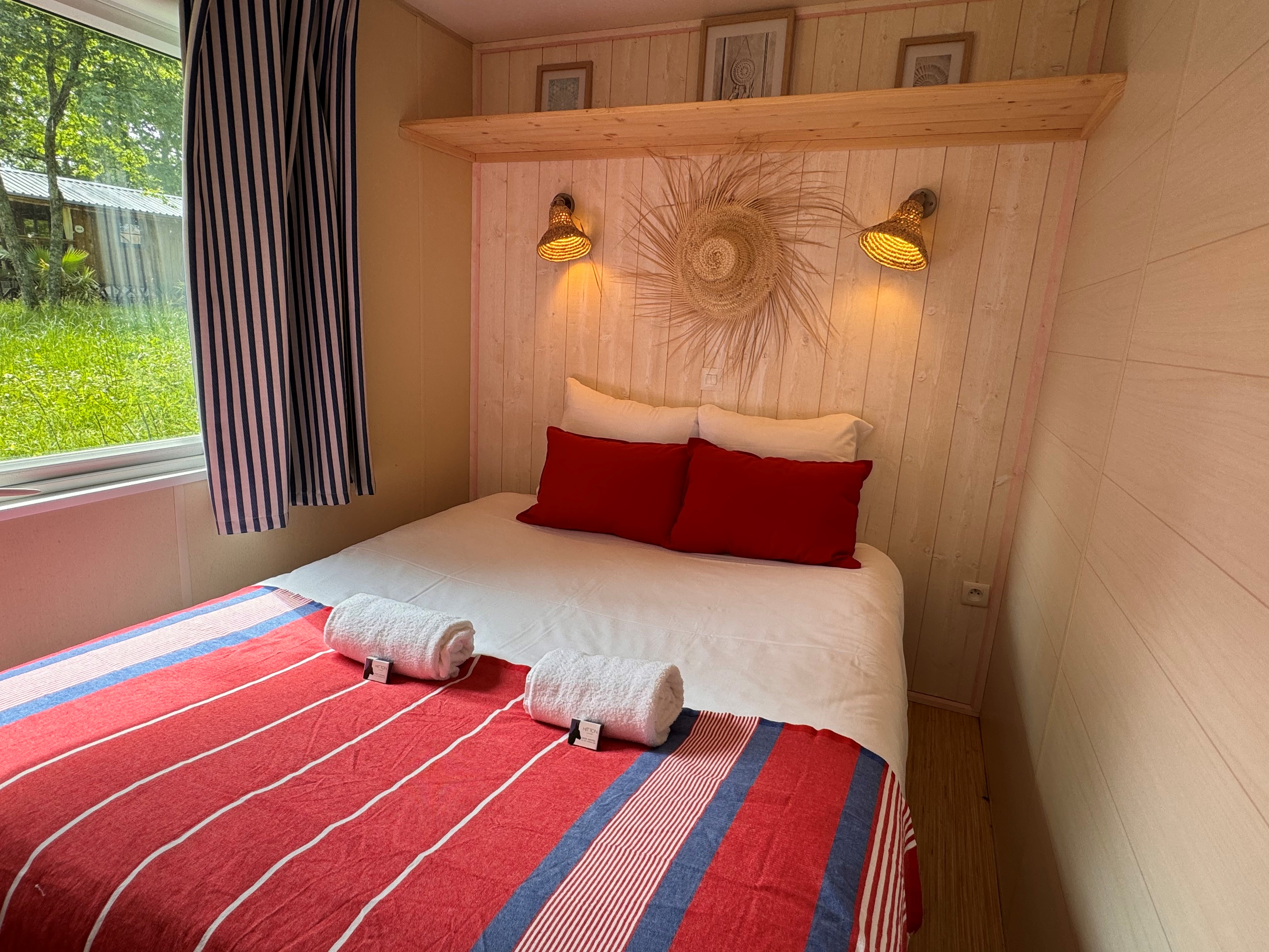 Mobile Home Two Bedrooms One Bathroom