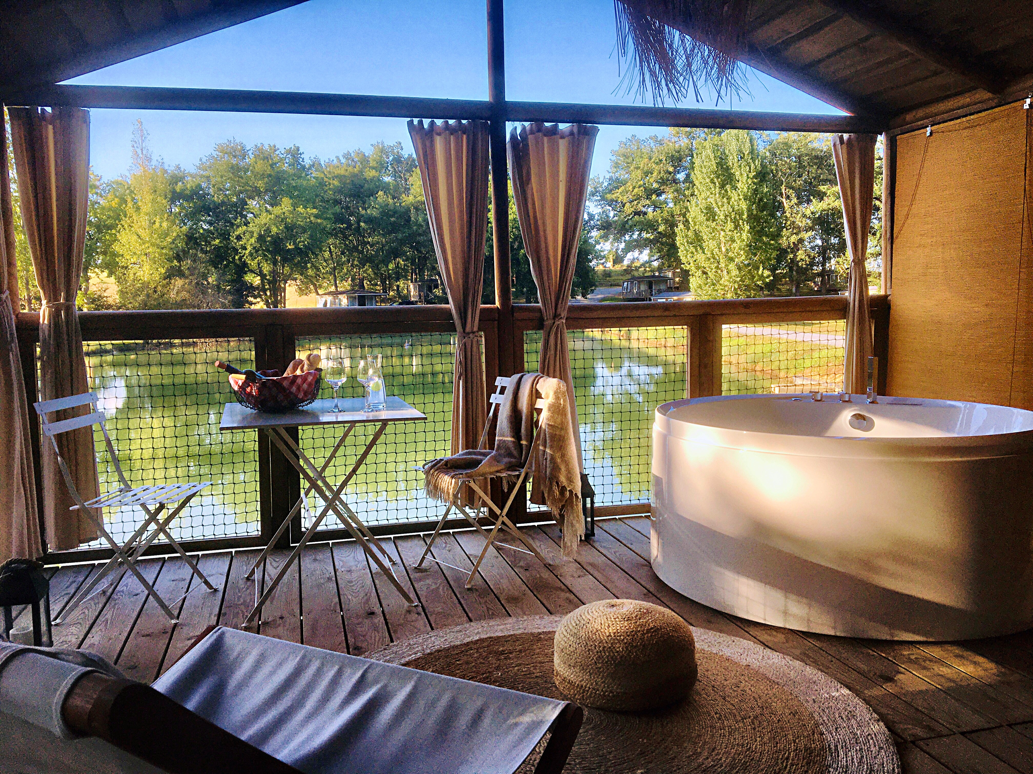 Double Deluxe One Bedroom