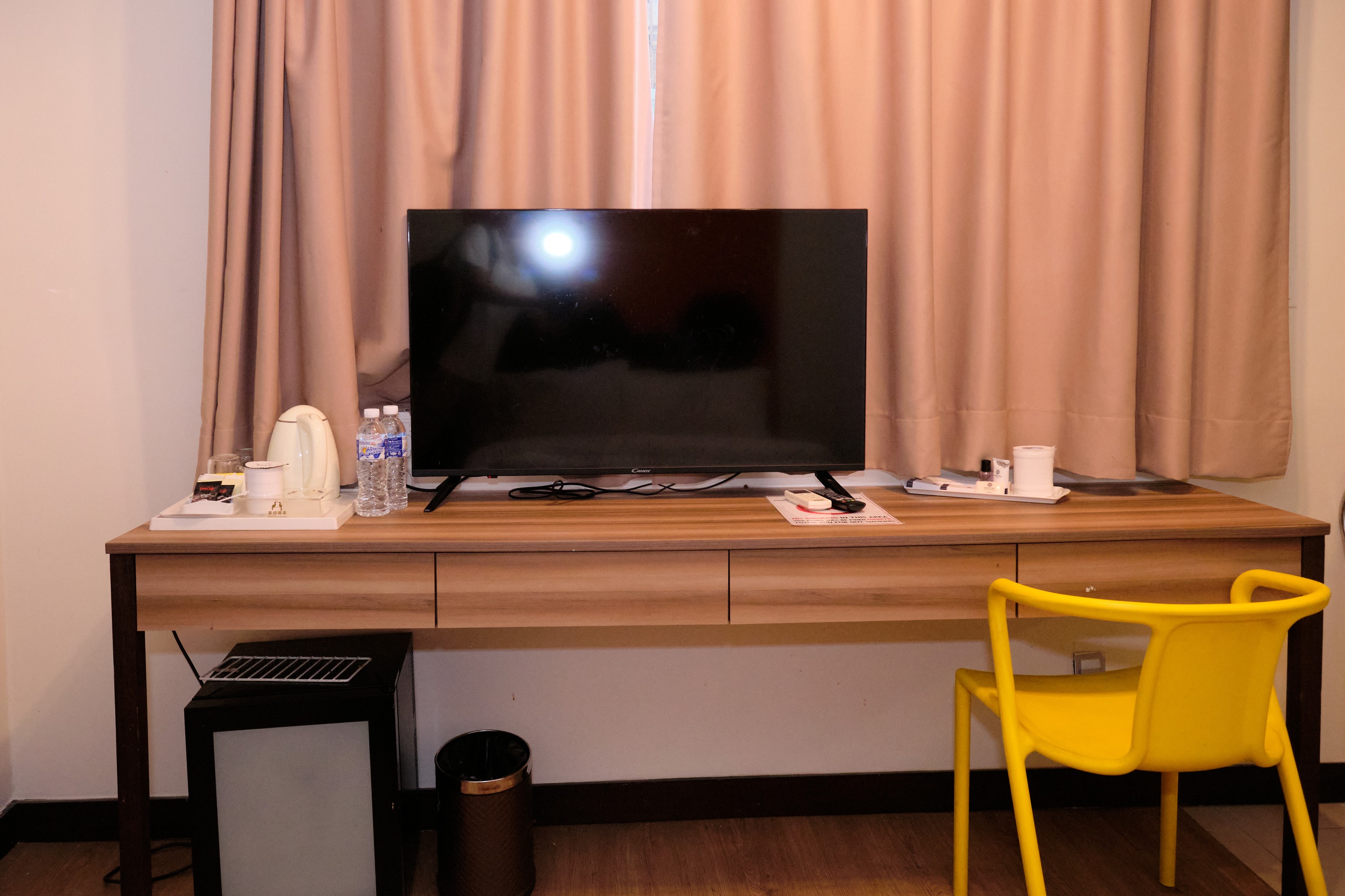 Double Queen Size Bed