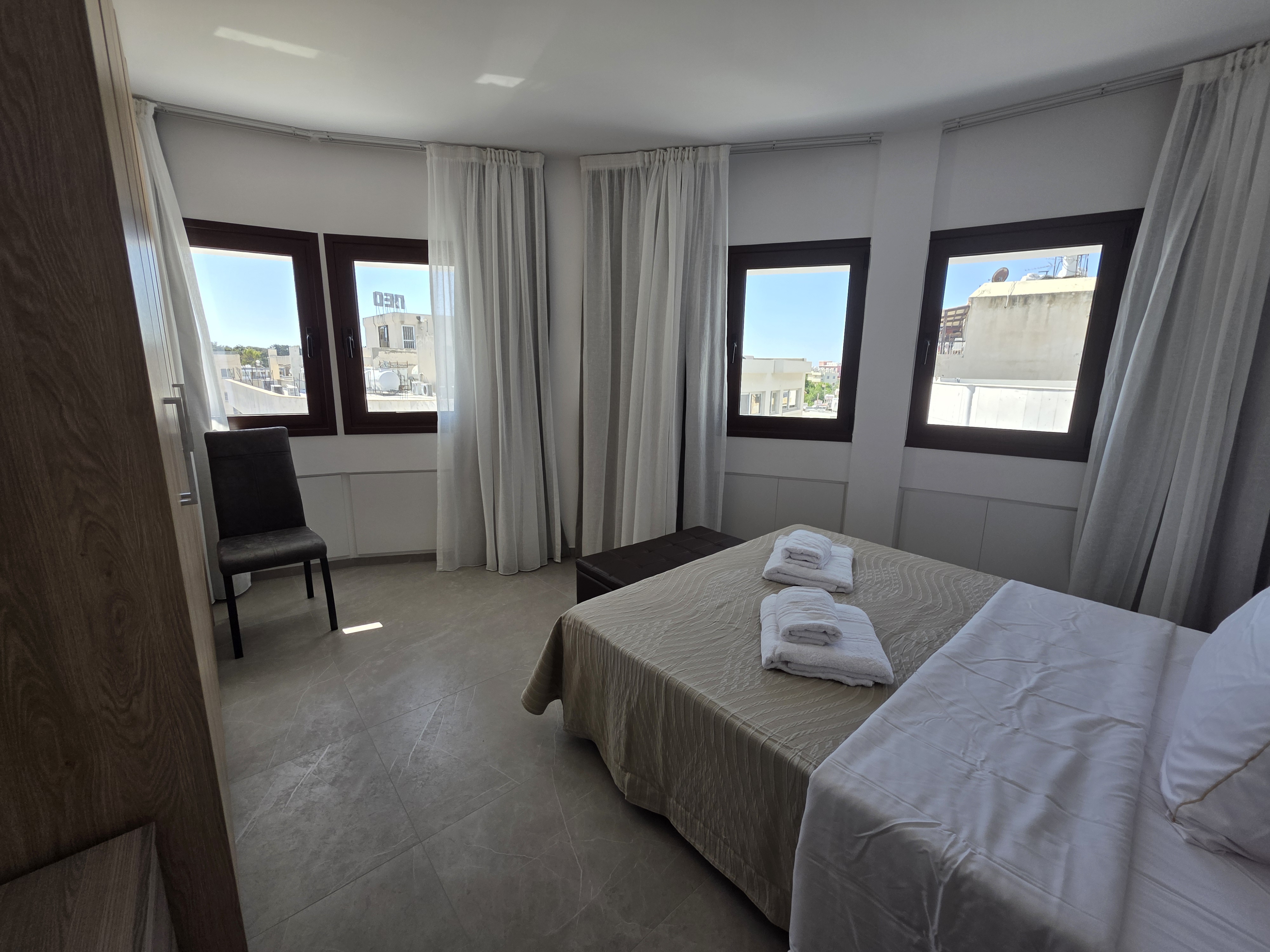 Apartment Two Bedrooms with Air Conditioning