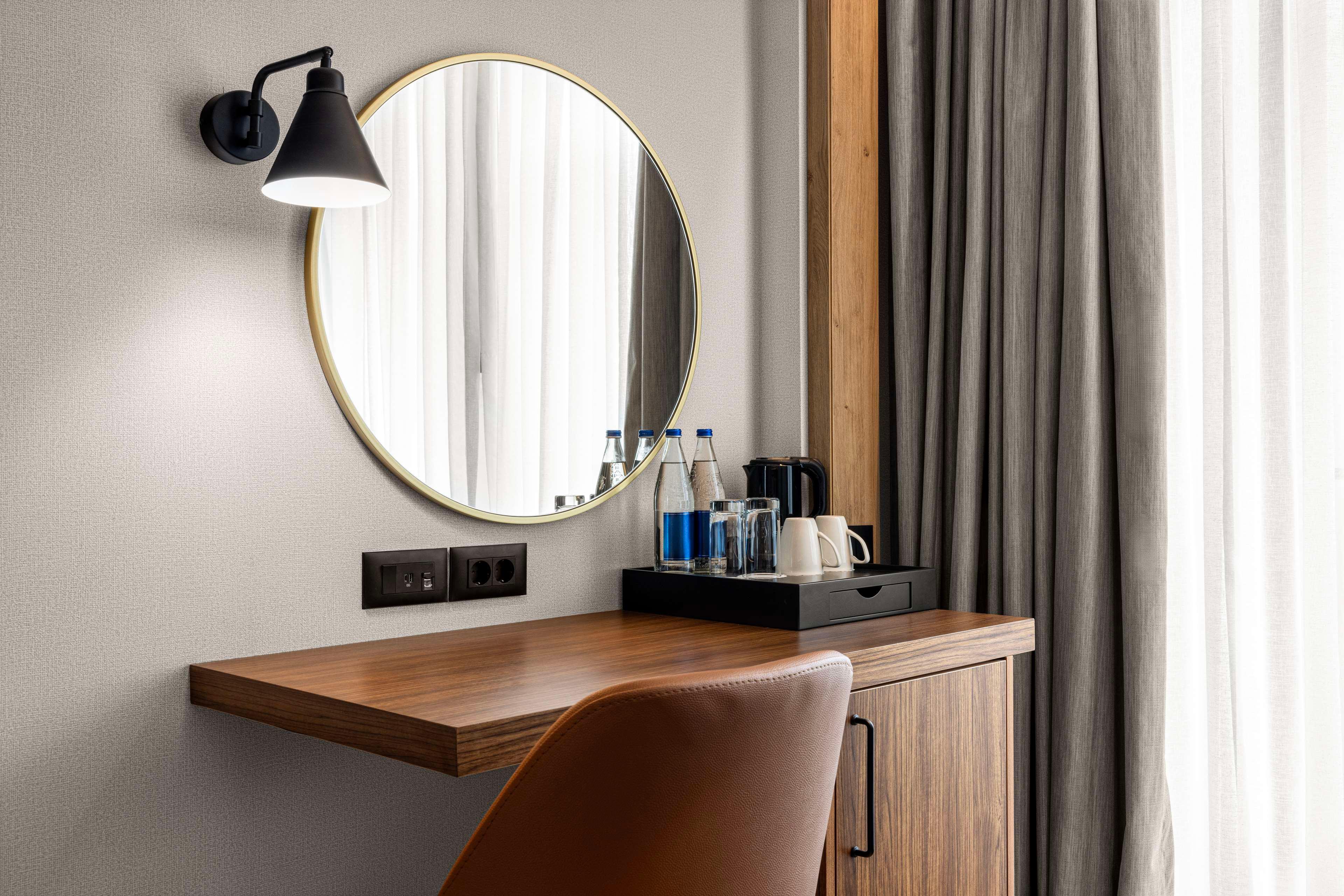 Double City View King Bed