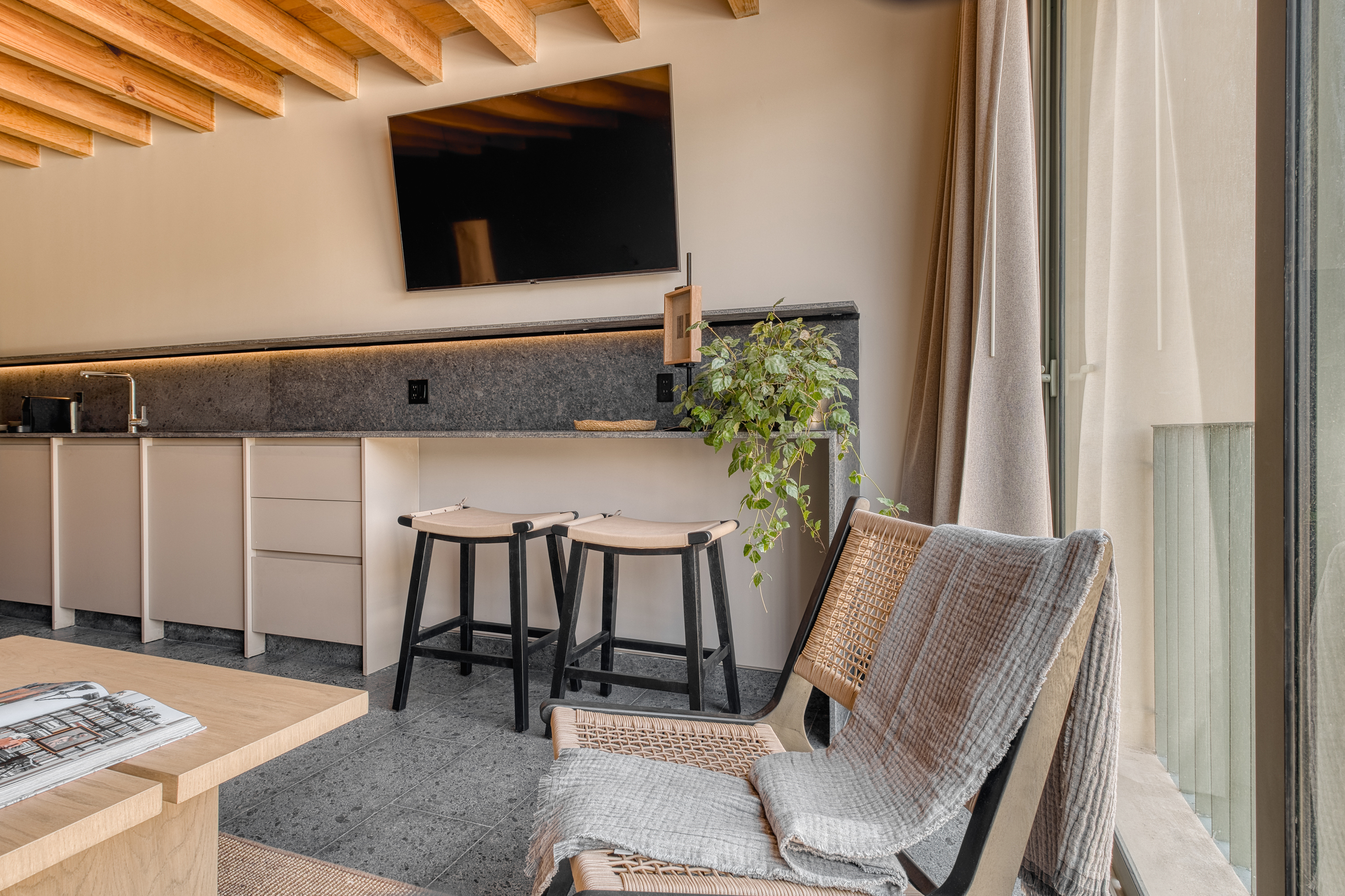 Double King Size Bed