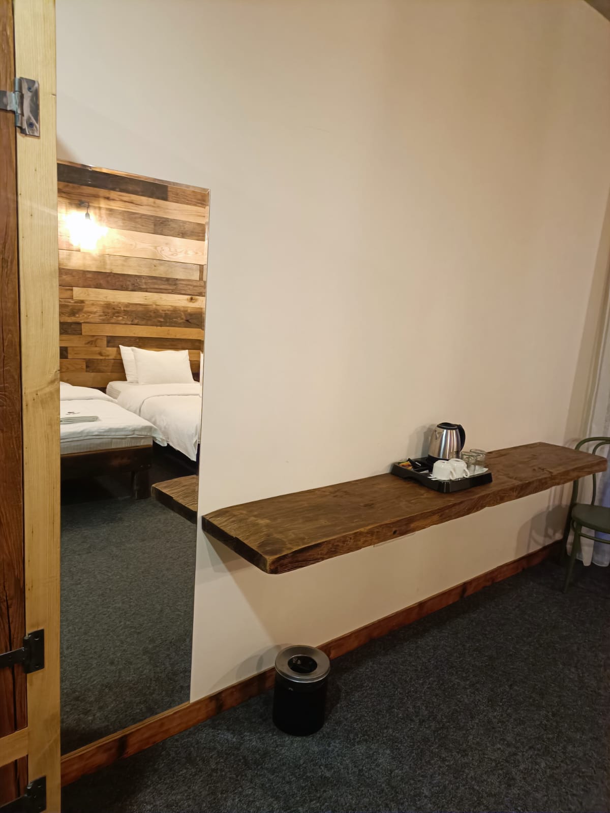 Double or Twin Deluxe