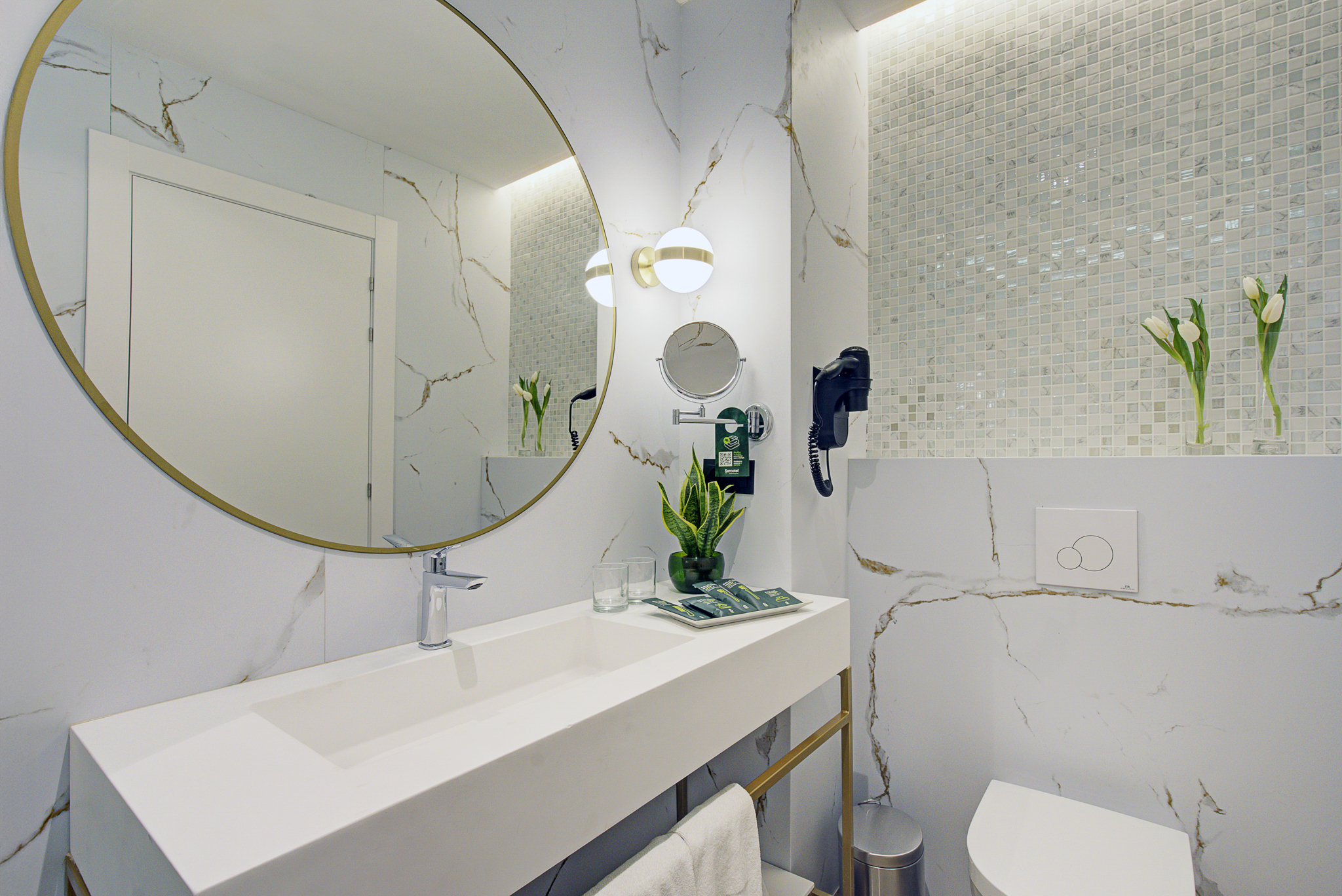 Double Superior with Views