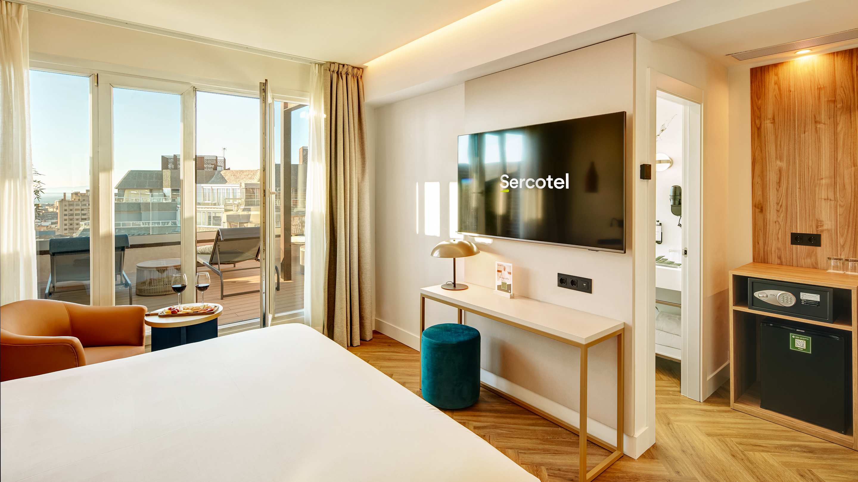 Double Single Superior with Terrace