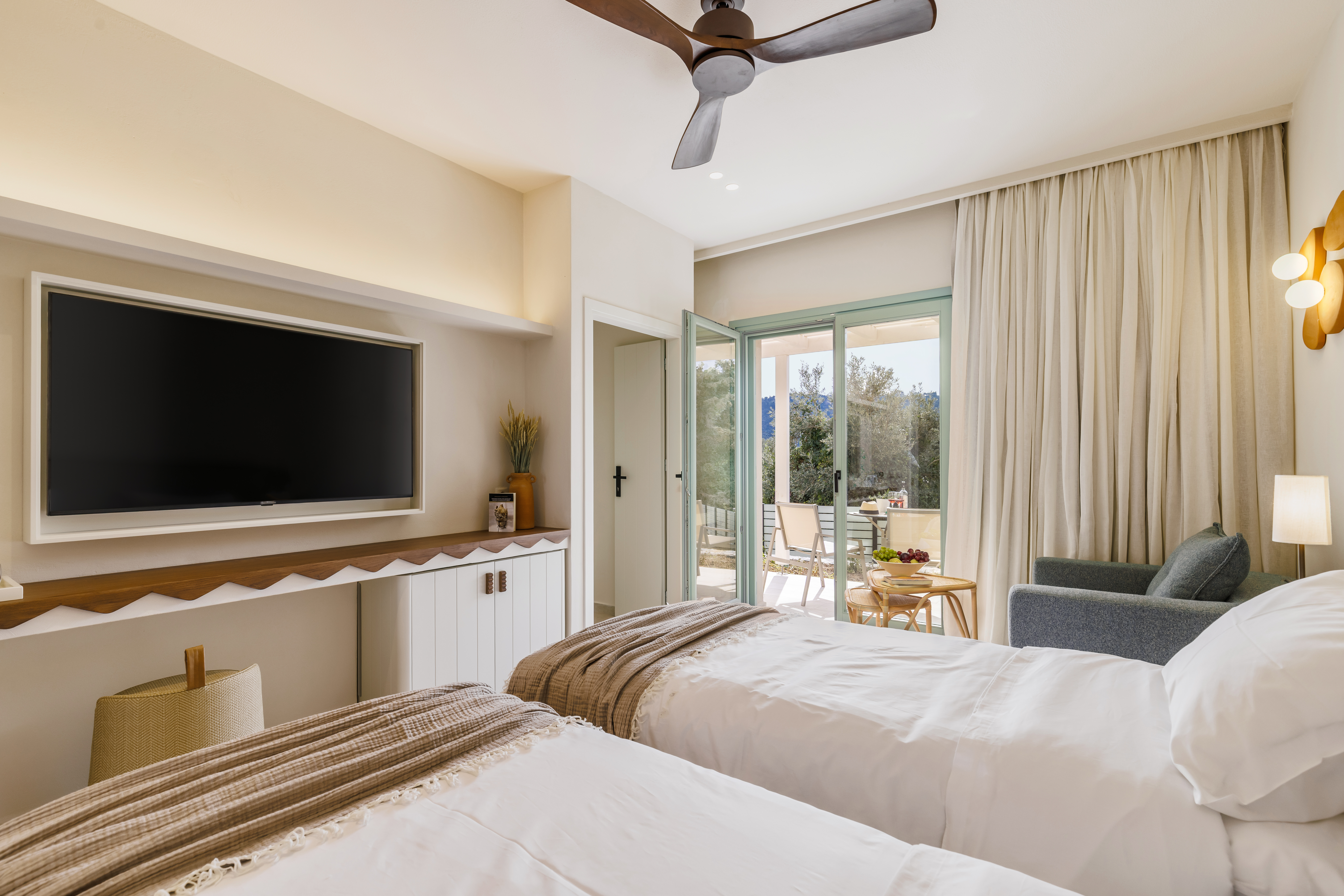 Family Room Deluxe Two Bedroom