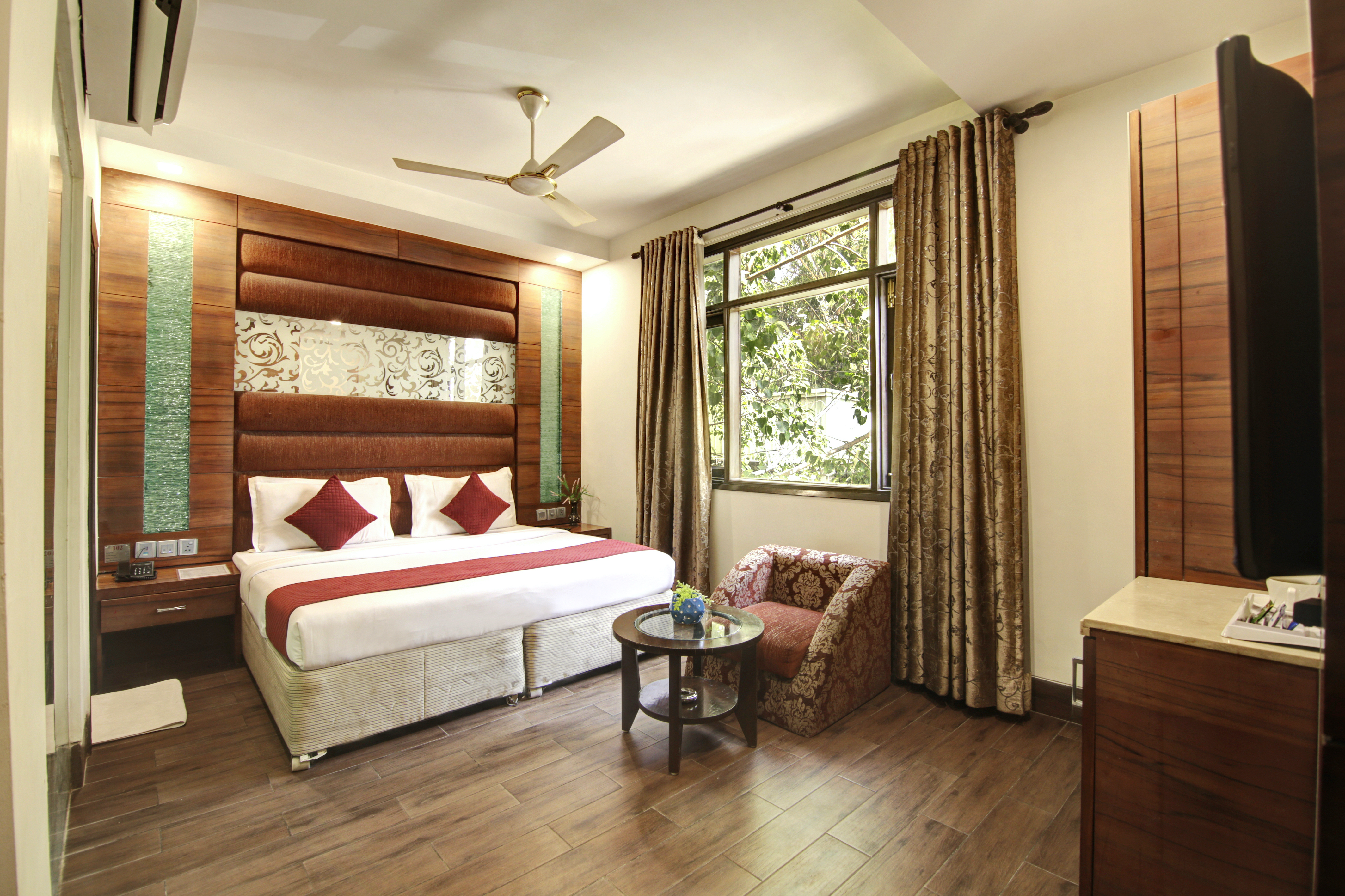 Double or Twin Superior