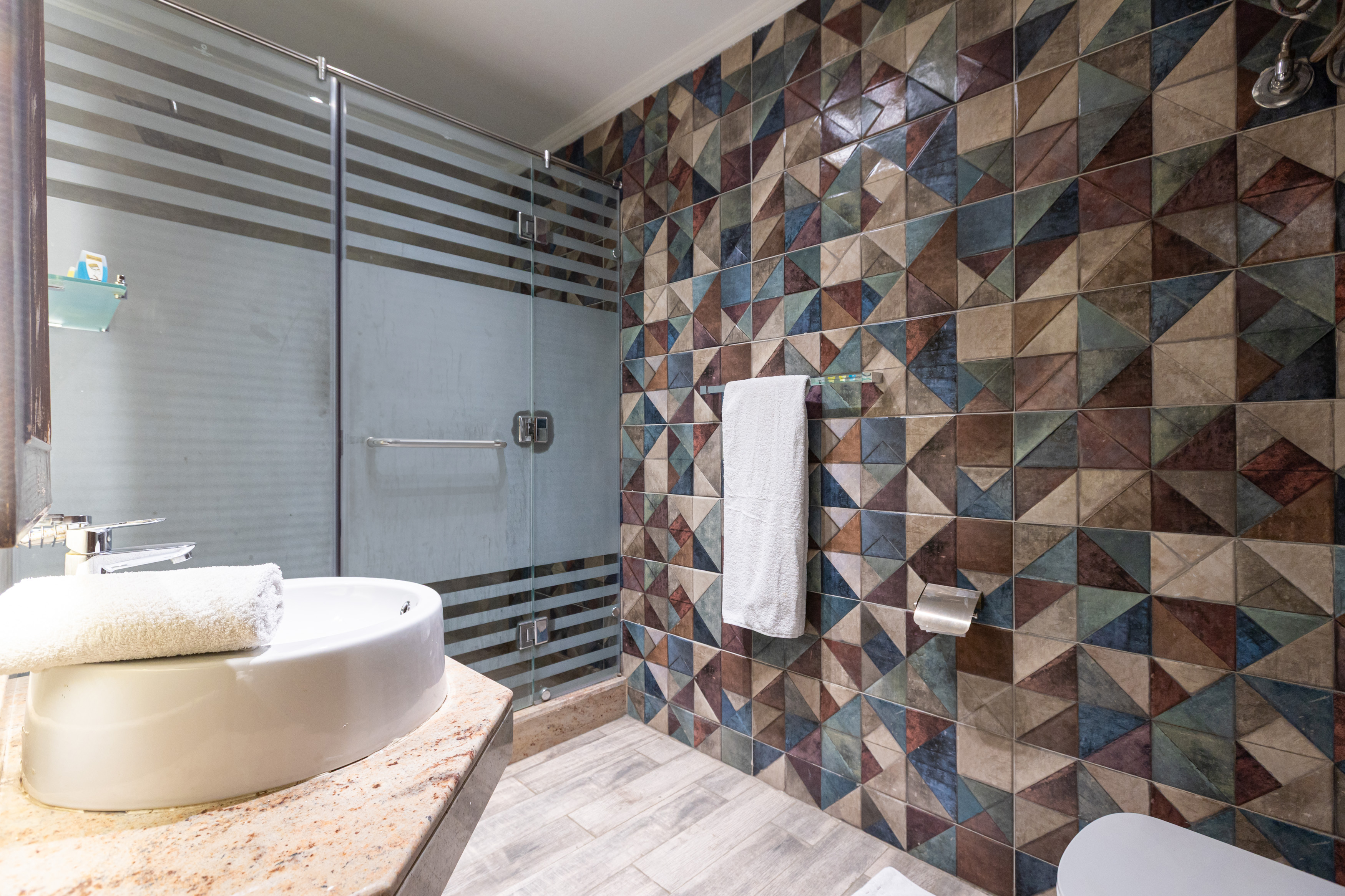 Suite Two Bedrooms One Bathroom