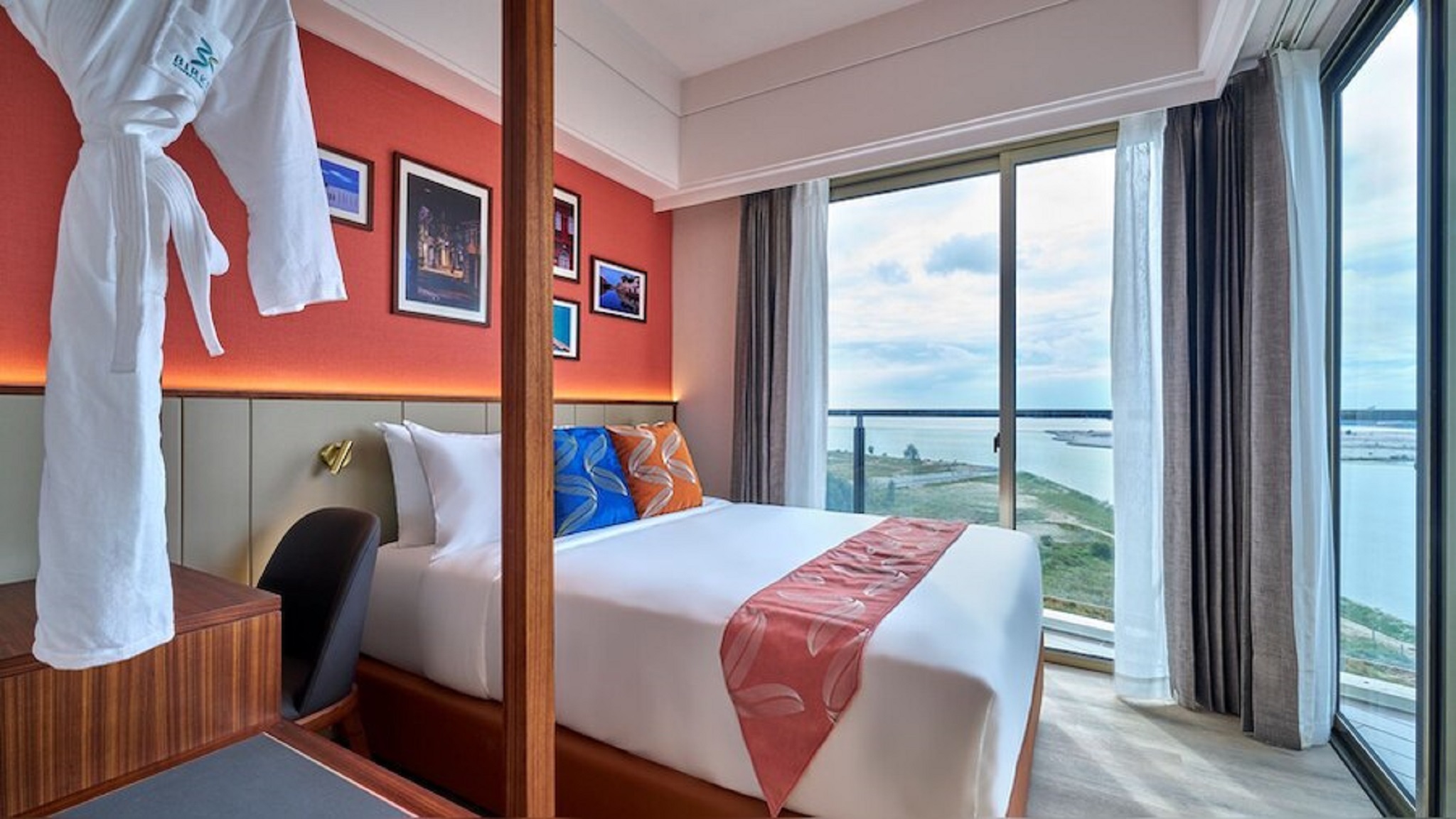 Family Room Sea View Two Bedrooms