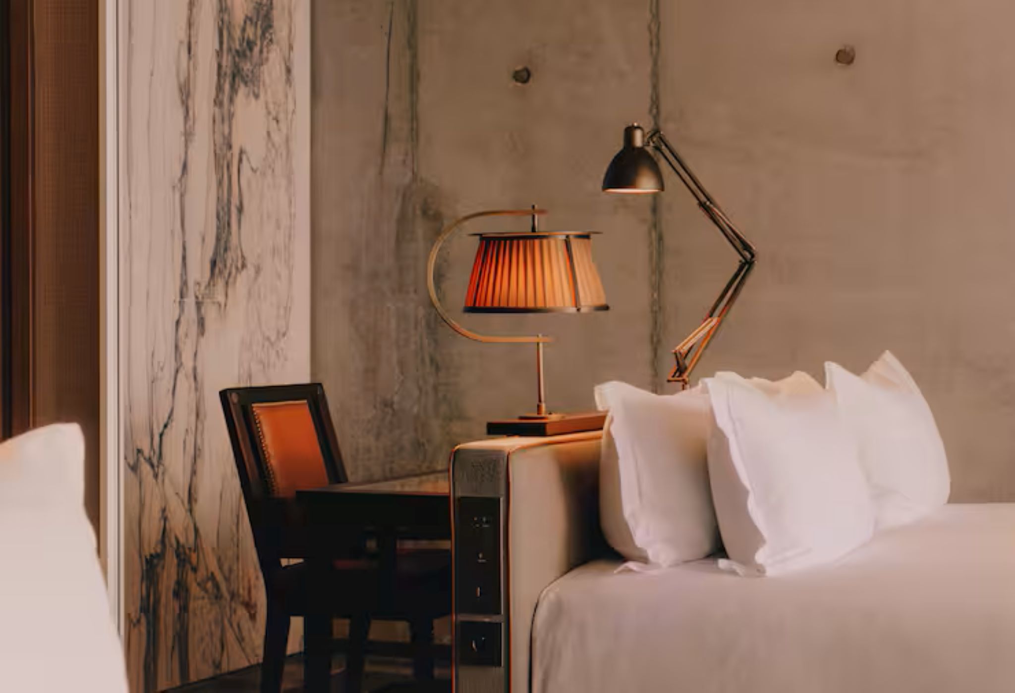 Double Guest Room King Bed