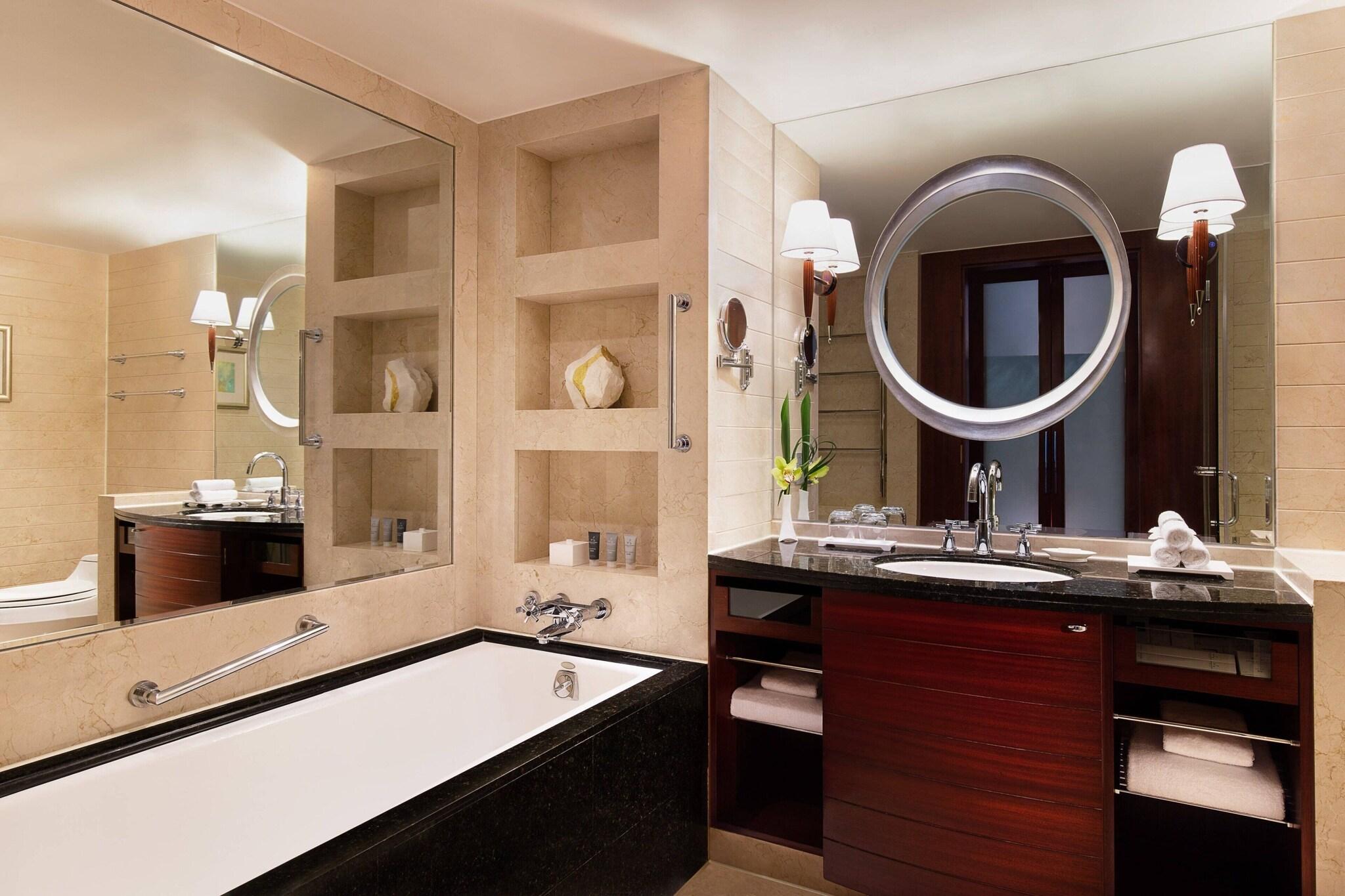 Double Executive King Bed