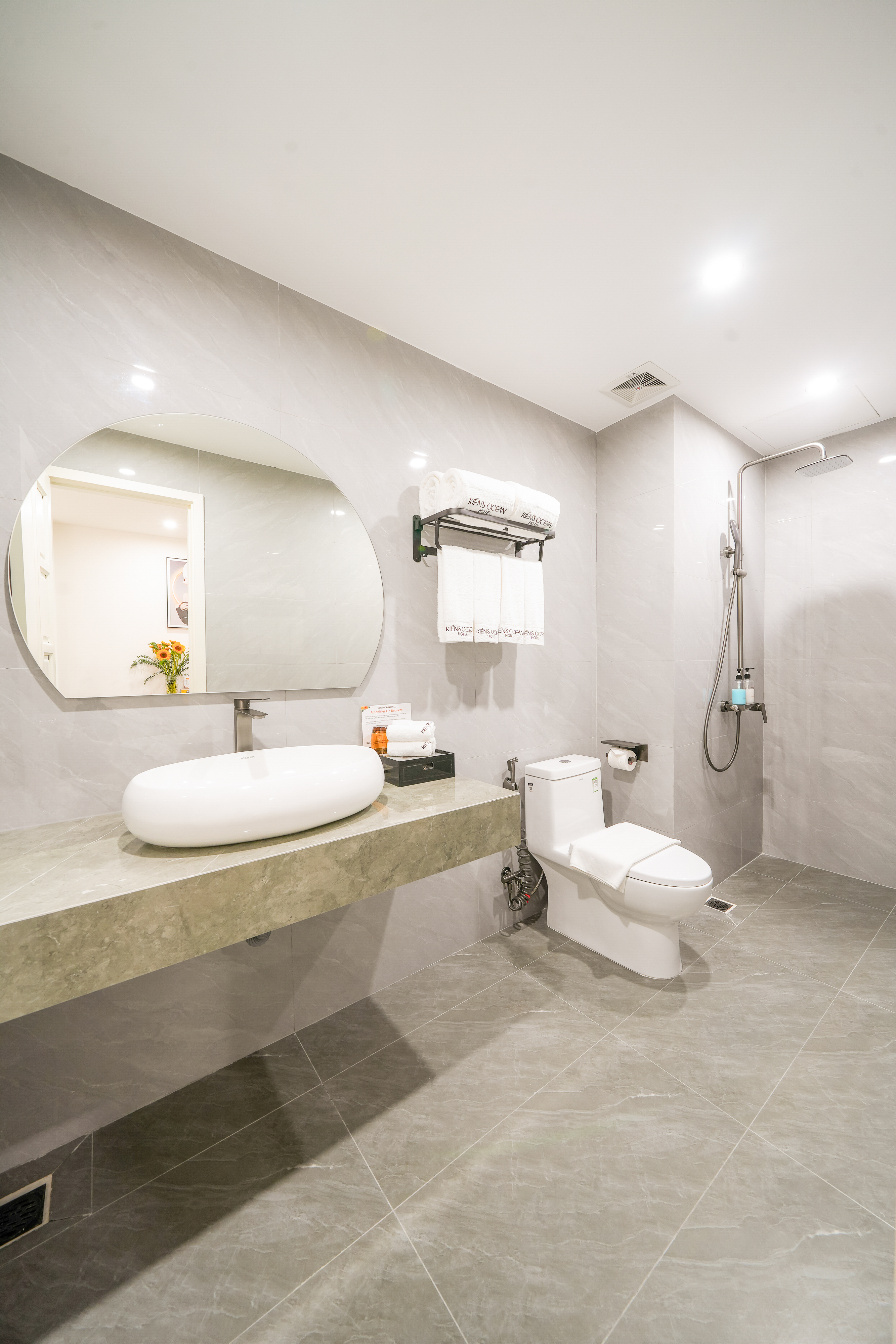 Quadruple Two Queen Beds