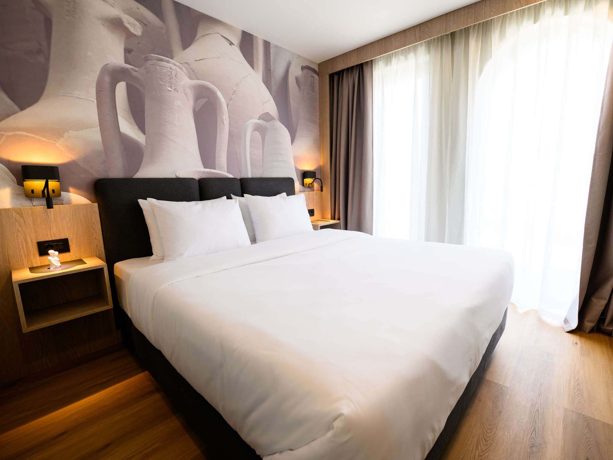 Double Classic King Bed