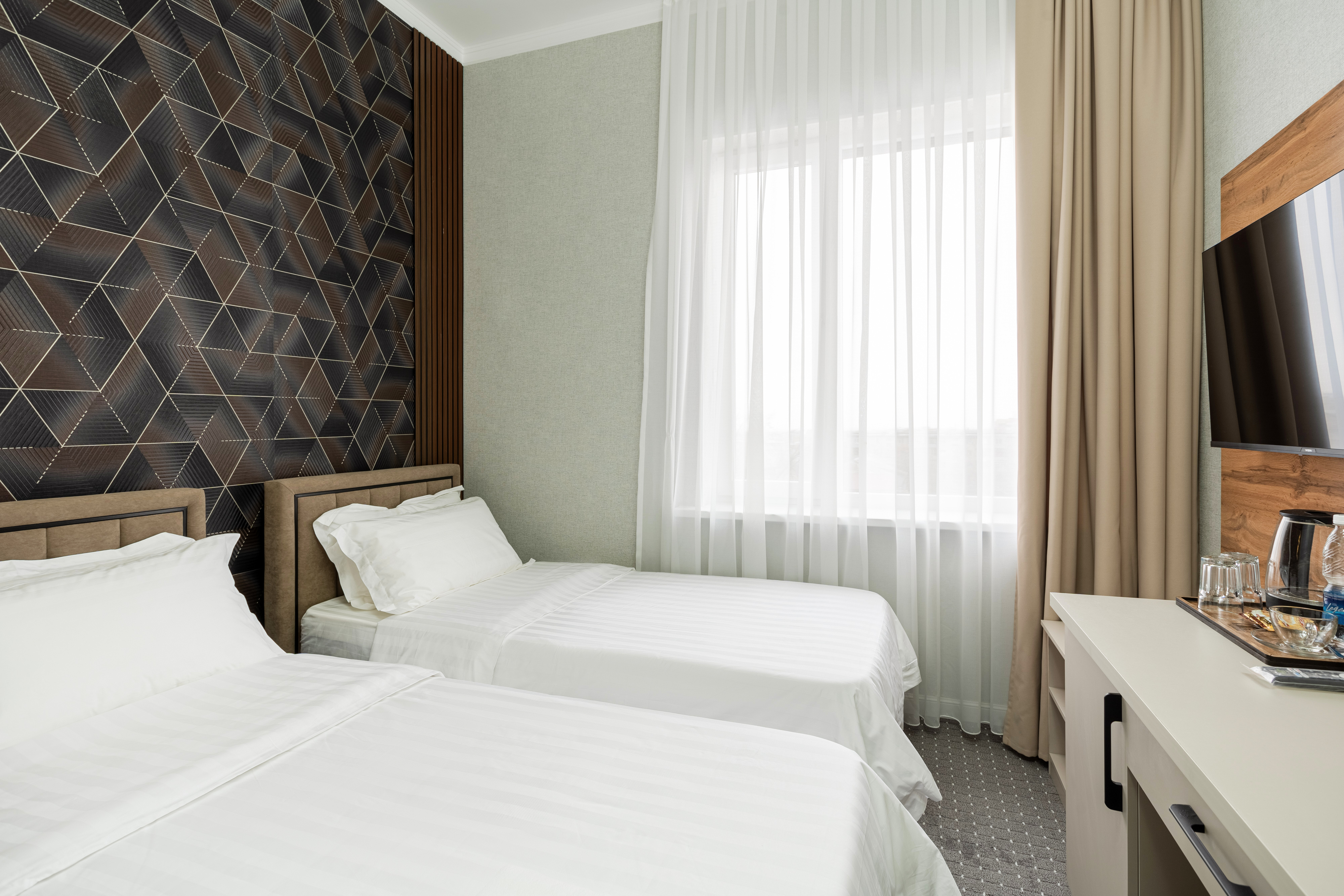 Double or Twin Standard